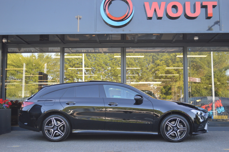 Mercedes-Benz CLA 250 Shooting Brake e AMG Led Panorama Widescreen Sfeer — photo 7