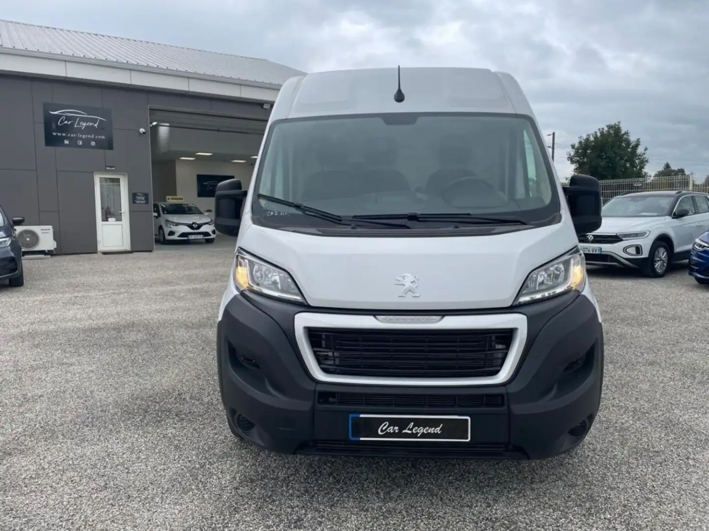 Peugeot Boxer FOURGON TOLE 3.3 T L2H2 BLUEHDI 140 S&S BVM6 Blanc - 2