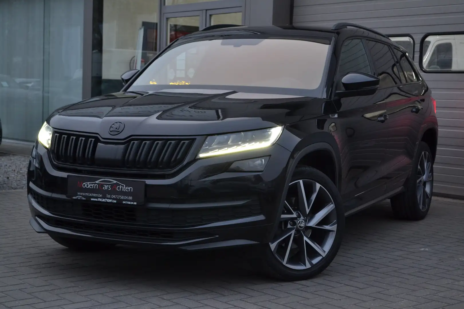 Skoda Kodiaq Kodiaq 2.0 TDI DSG Sportline Schwarz - 1