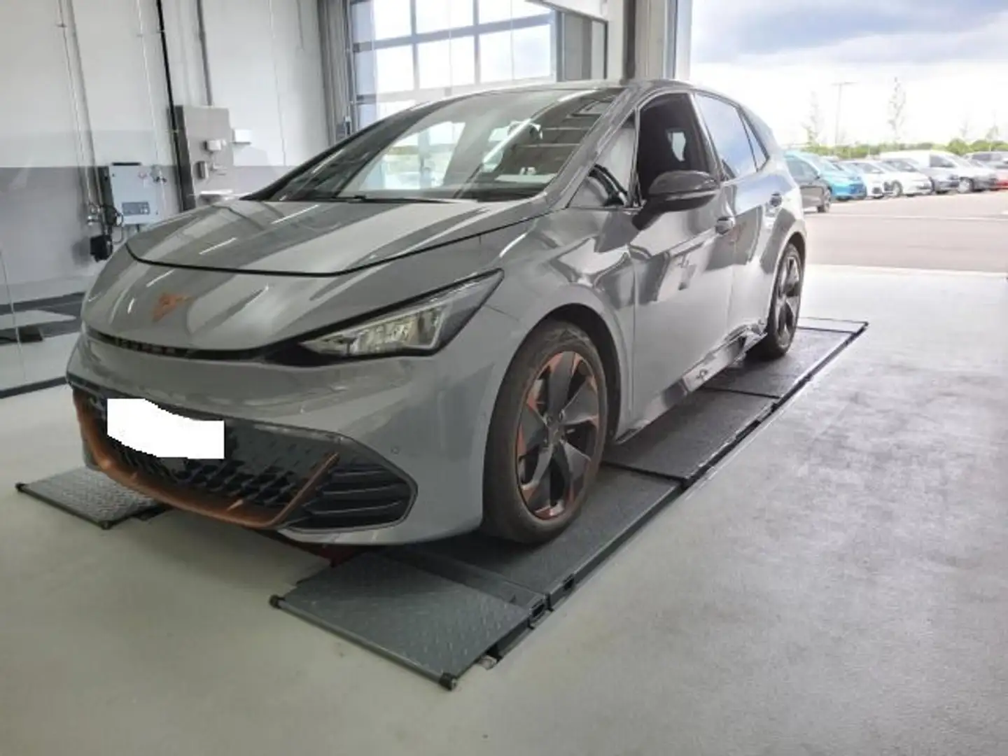 CUPRA Born Batt-Kap 62 kW/h LED*VIRTUAL*ACC*R-KAM*19" Grau - 2