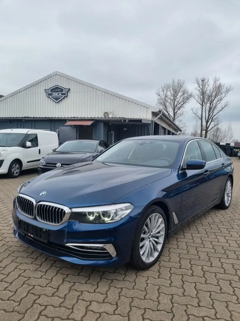 BMW 540 xDrive Luxury Line Bleu - 1