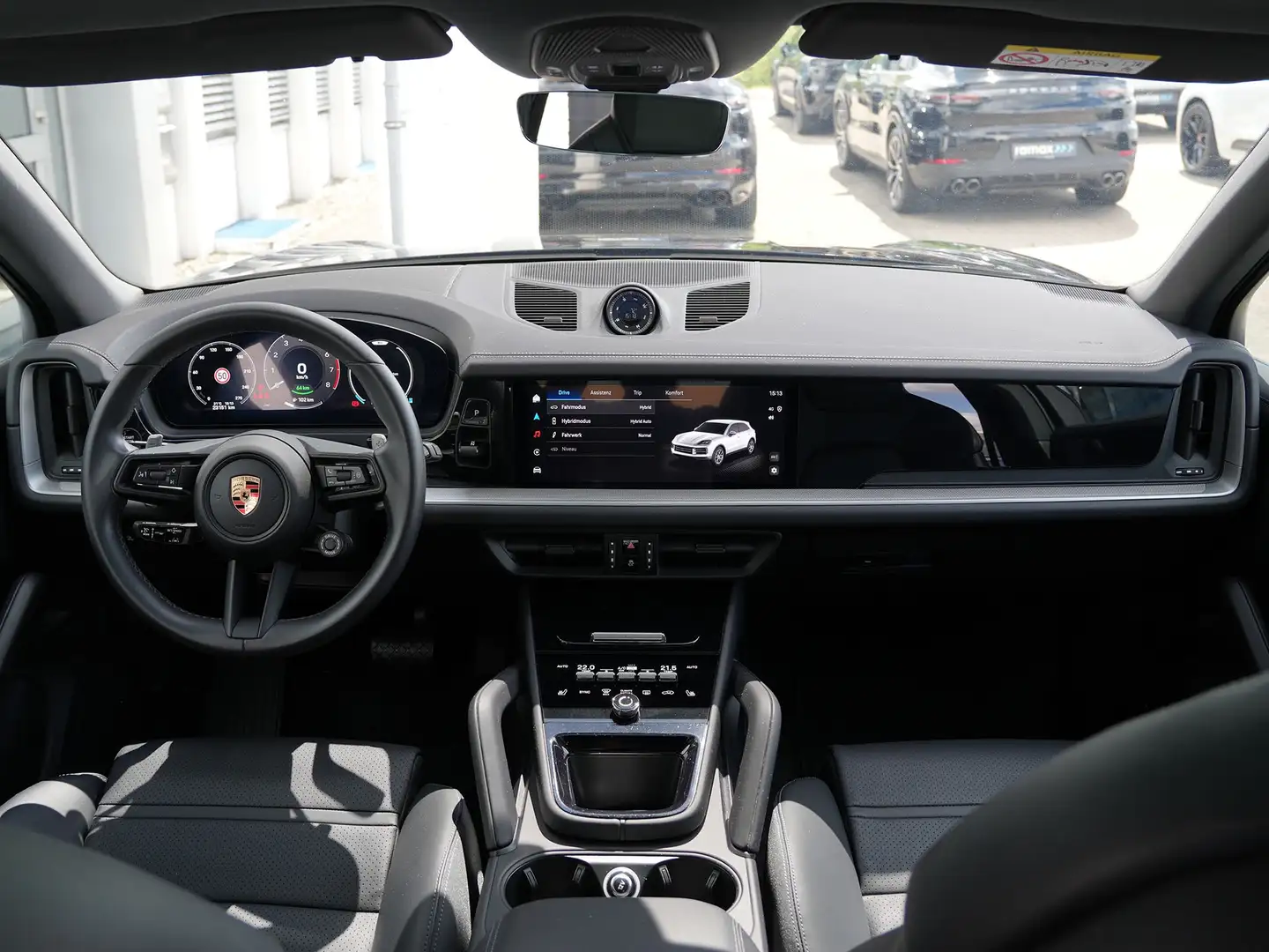 Porsche Cayenne E-Hybrid MY24-INNODRIVE-LUFTF-PANO-SPORTSITZE-21RS Negru - 2