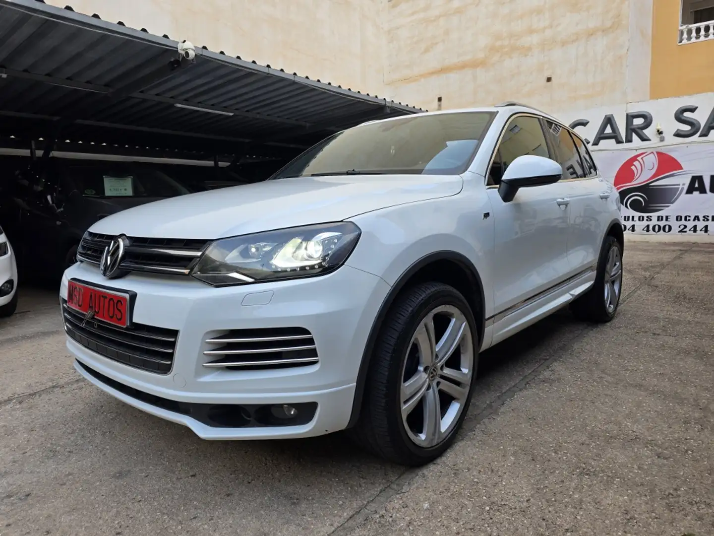 Volkswagen Touareg 3.0TDI V6 BMT 245 Tiptronic Alb - 1