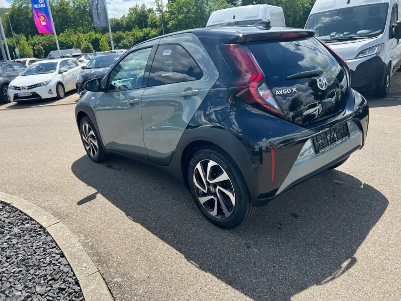 Toyota Aygo X Air Teamplayer 1.0l Faltdach Automatik - Rückfahrk 5
