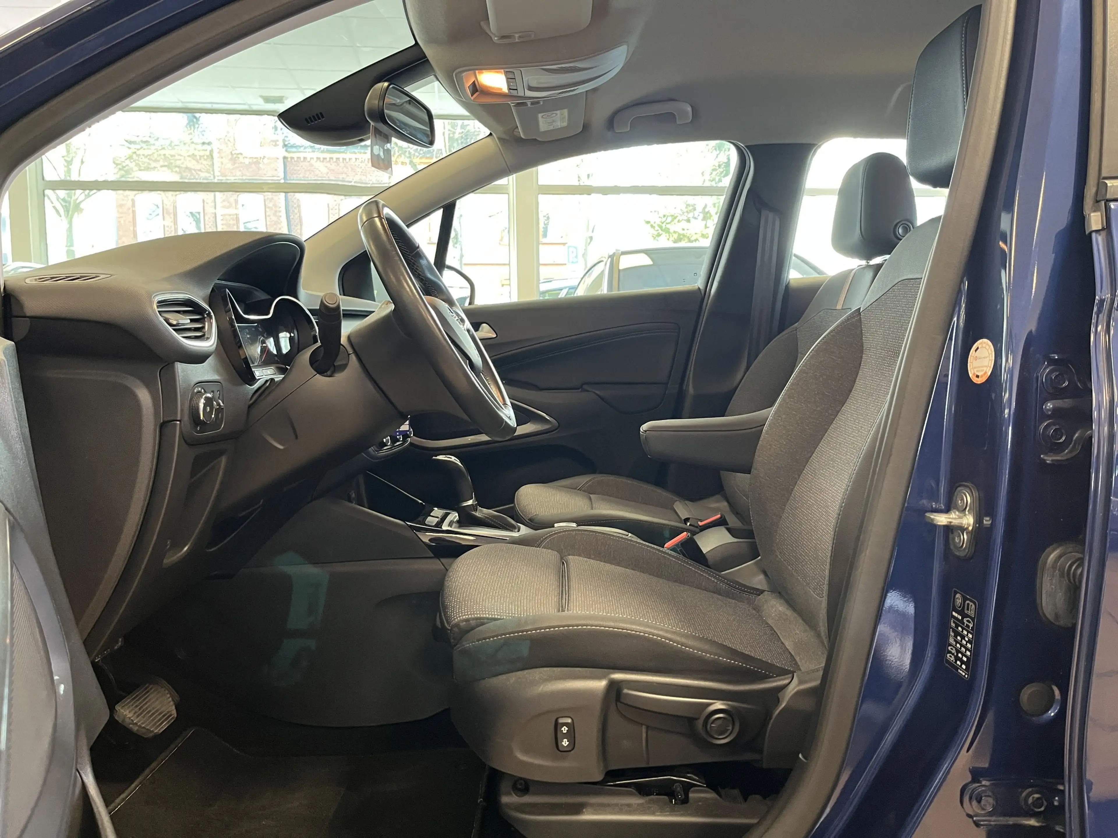 Opel Crossland Elegance*Teilleder*Navi*Tempomat*LED — photo 8