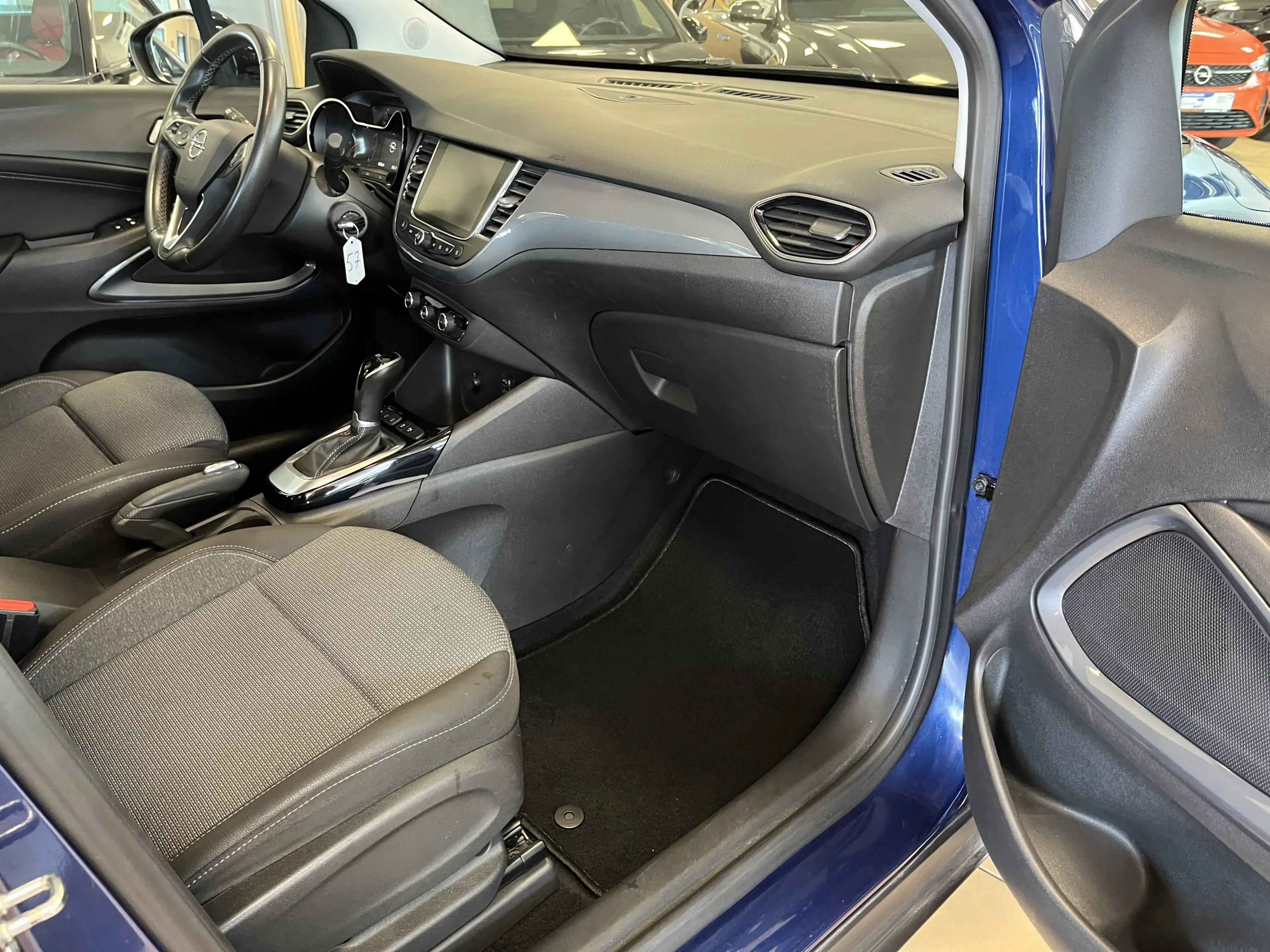 Opel Crossland Elegance*Teilleder*Navi*Tempomat*LED — photo 15