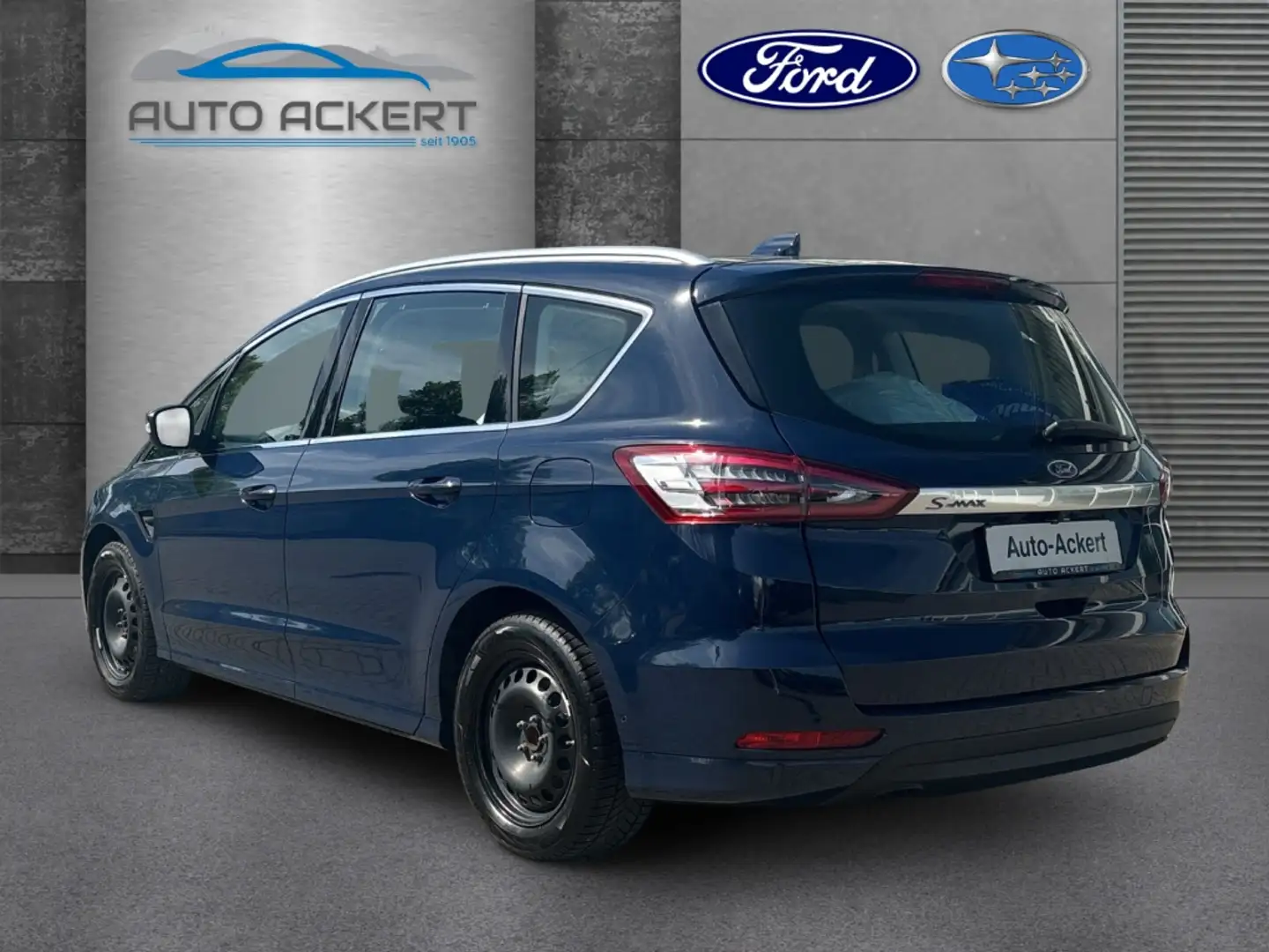 Ford S-Max Titanium 2.0 EcoBlue EU6d Klima Navi ZV Modrá - 2
