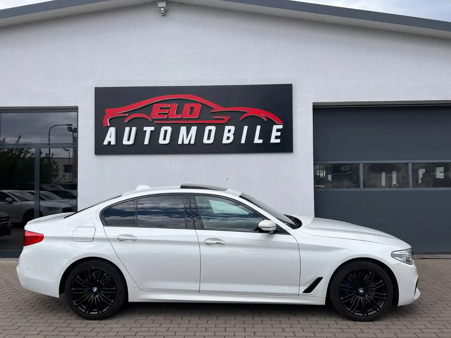BMW 540 d xDrive M-Sport*Schiebedach*Soft-Close*VOLL Wit - 2