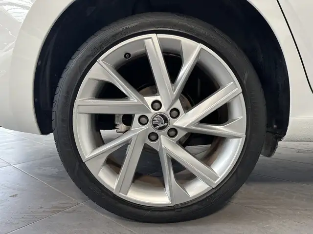 Skoda Scala view 3