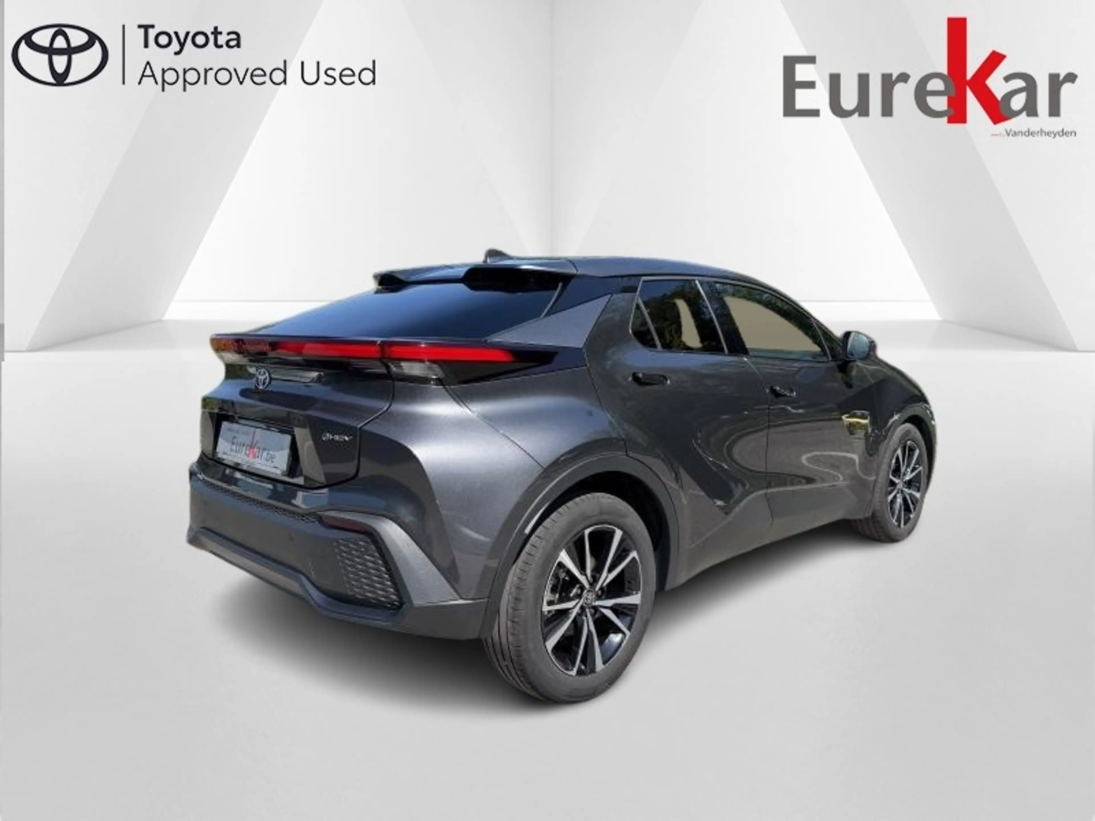 Toyota C-HR Dynamic Plus Mono-Tone — photo 3
