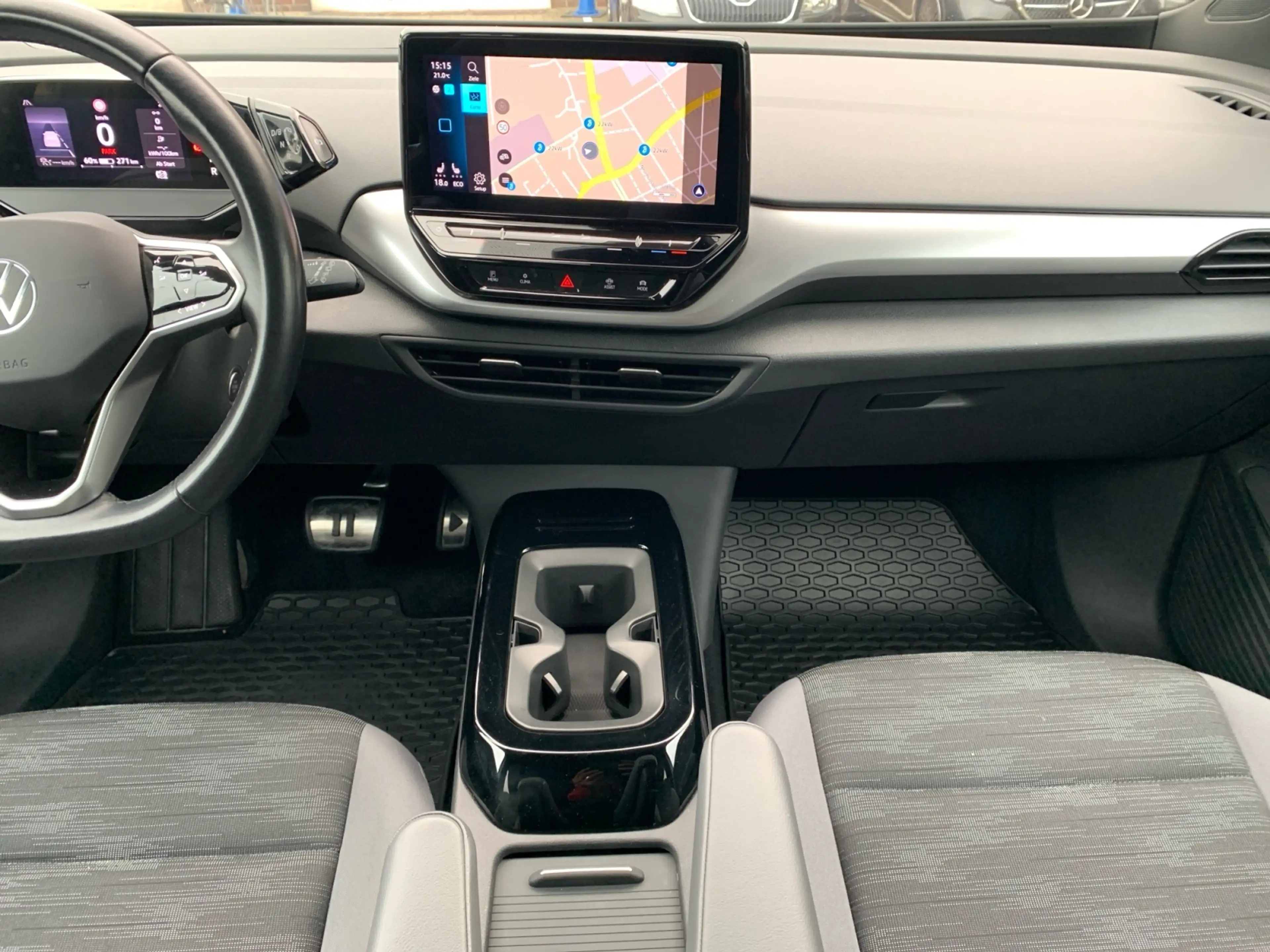 Volkswagen ID.4 Pro Performance 2,99% AHK MATRIX NAV KAM GJ-REIF — photo 21