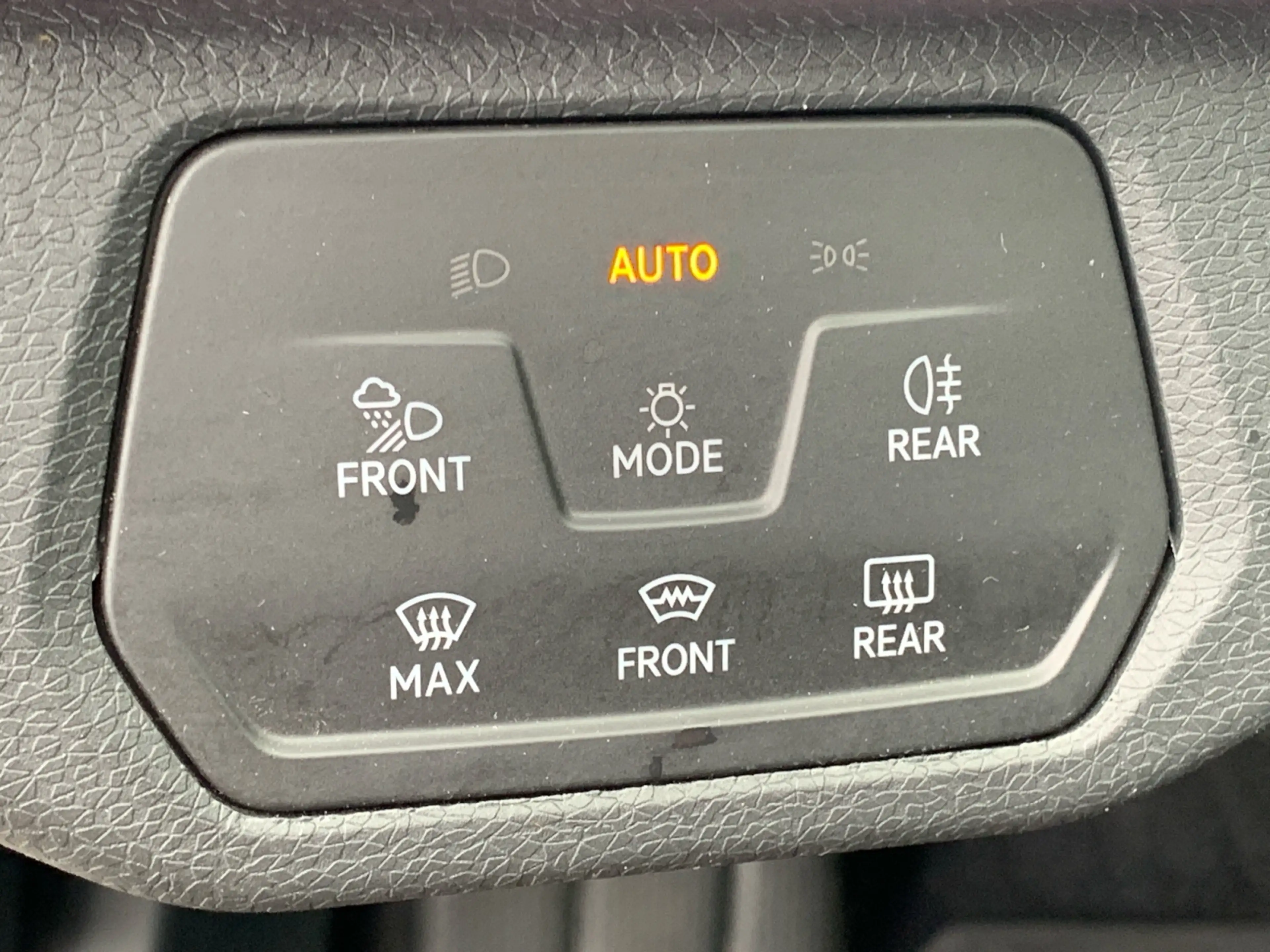 Volkswagen ID.4 Pro Performance 2,99% AHK MATRIX NAV KAM GJ-REIF — photo 23