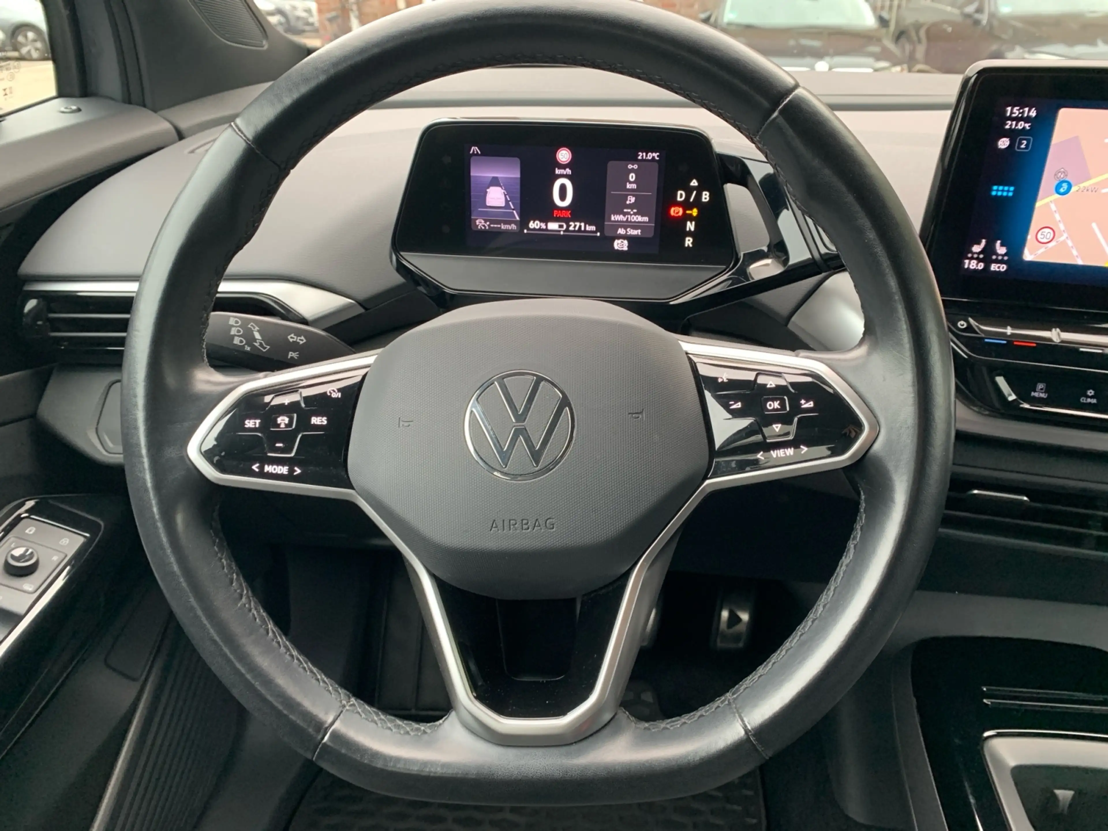 Volkswagen ID.4 Pro Performance 2,99% AHK MATRIX NAV KAM GJ-REIF — photo 17