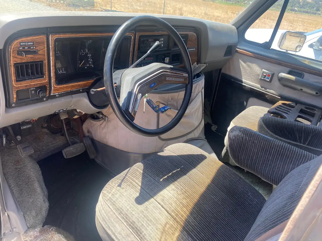 Ford Econoline E150 Hightop Van, 302cui V8, Klima, foto 6