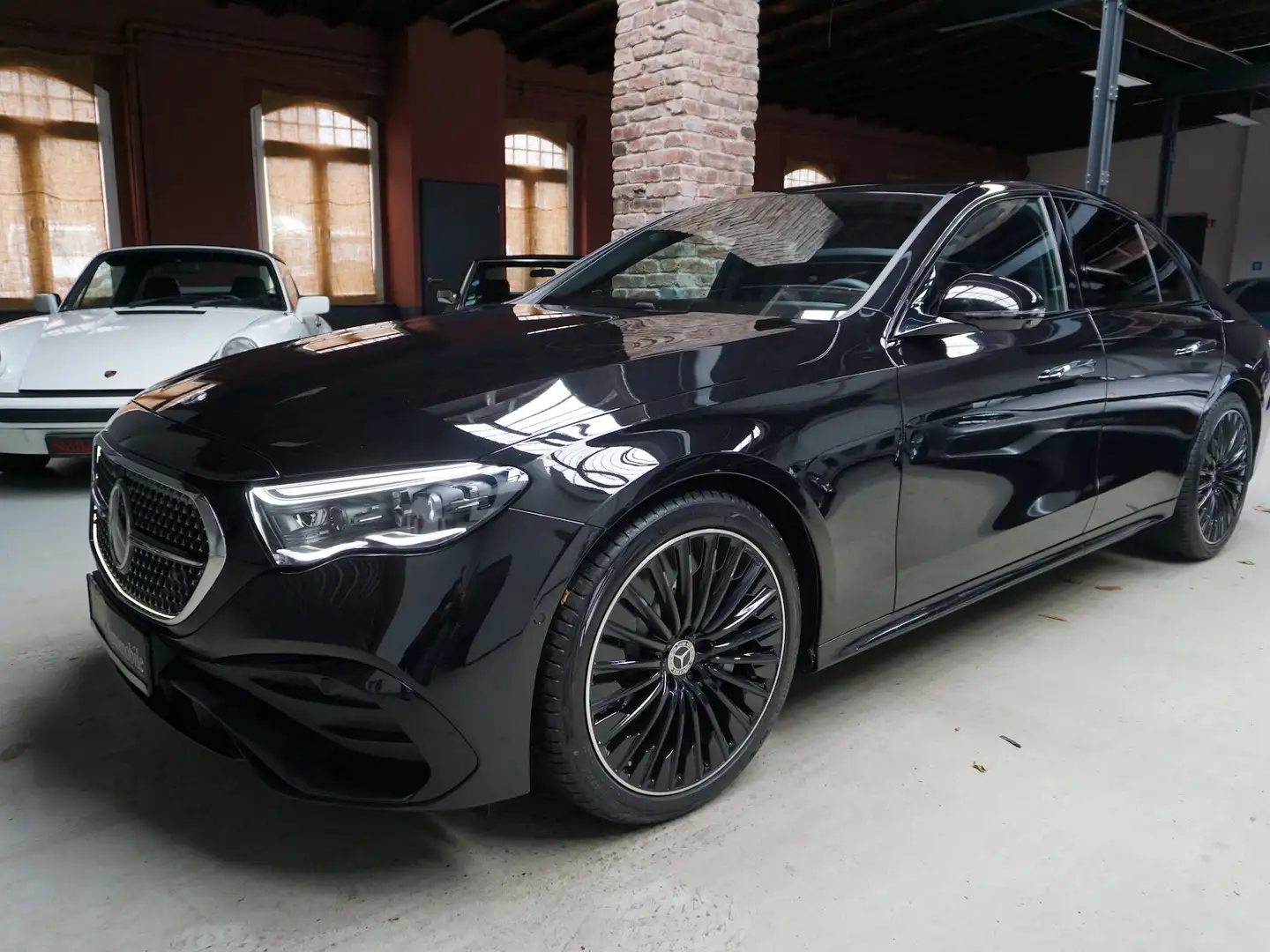 Mercedes-Benz E 220 d Edition 4M AMG SuperScreen Burm 20´ 360° Schwarz - 1