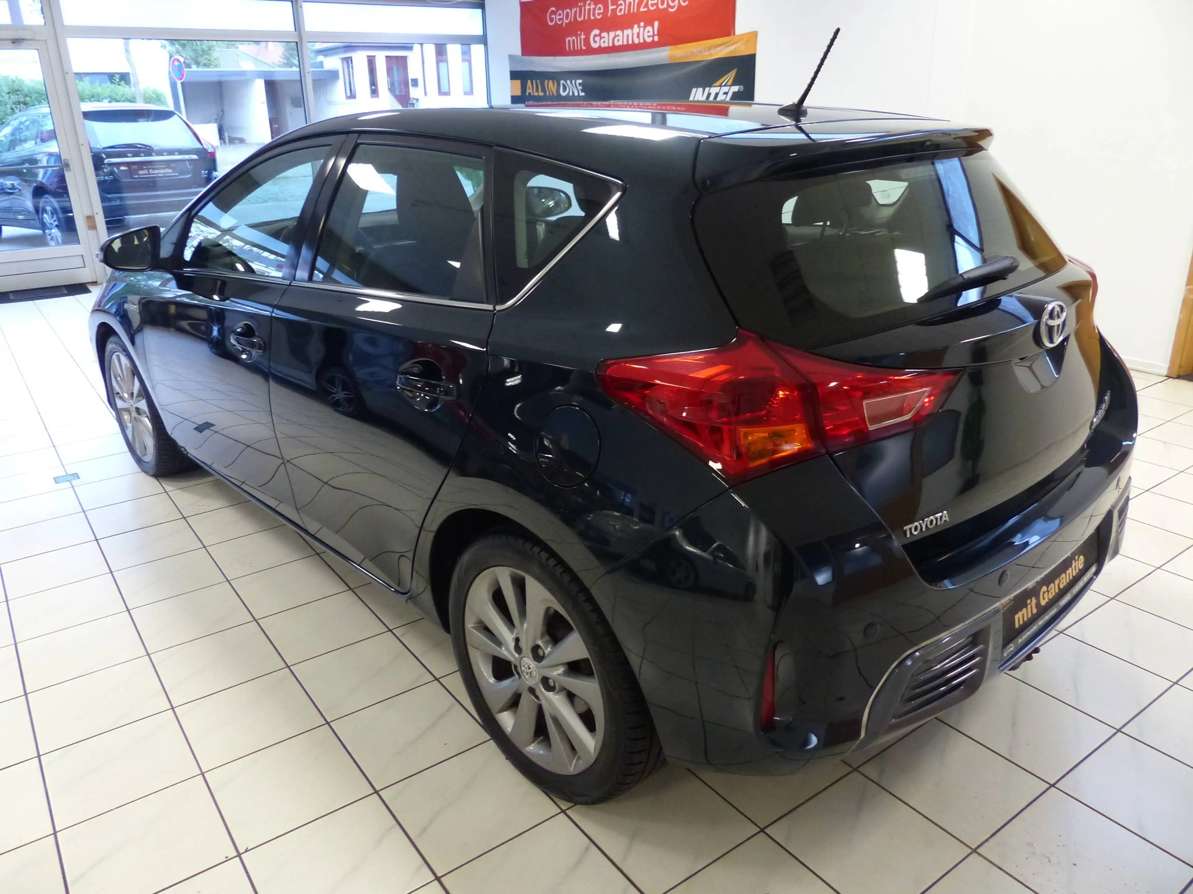 Toyota Auris 1.8 Hybrid Executive*AUTOMATIK*NAVI*SHZ*TÜV 08/2028* — photo 8