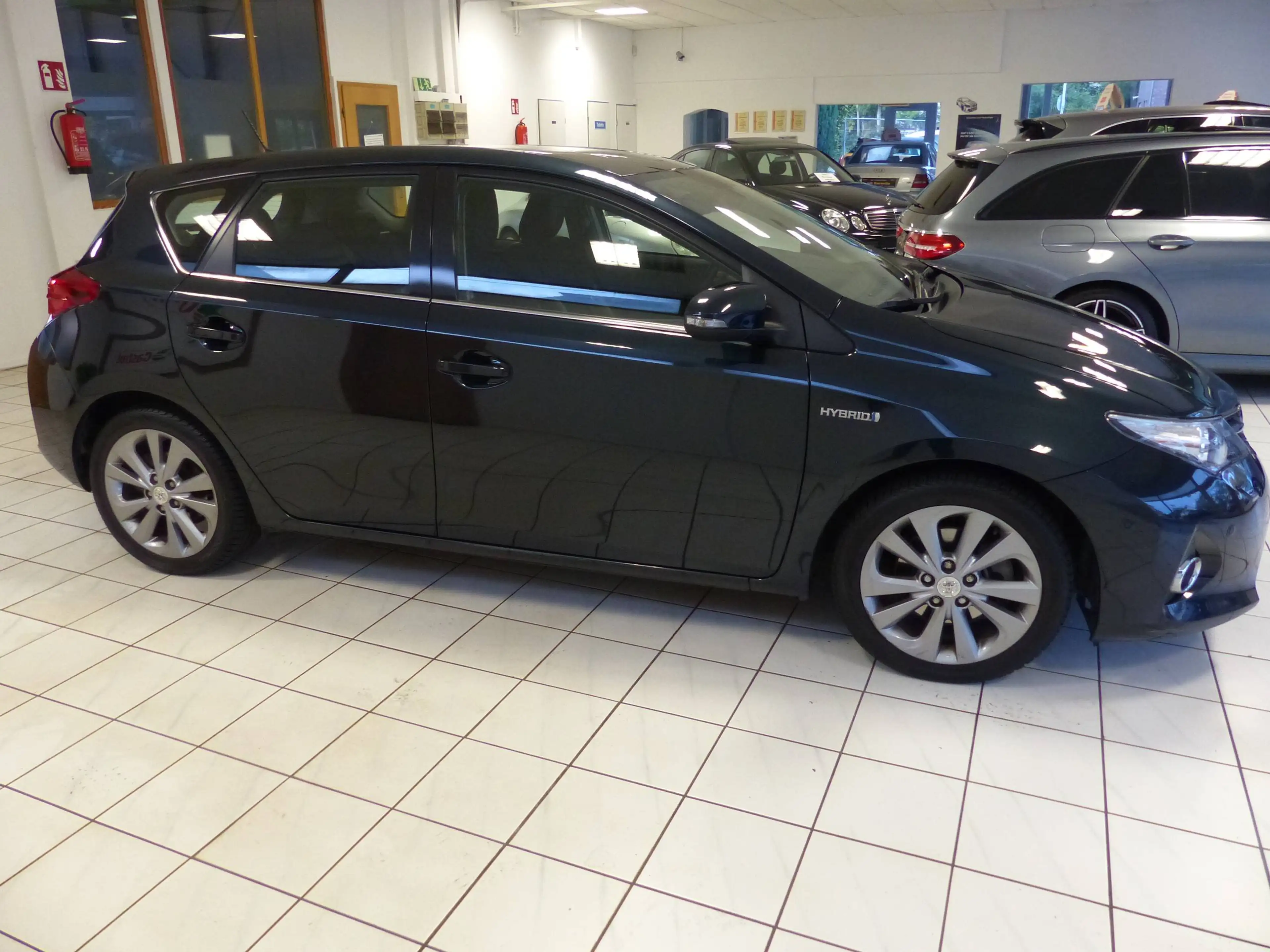 Toyota Auris 1.8 Hybrid Executive*AUTOMATIK*NAVI*SHZ*TÜV 08/2028* — photo 5