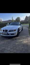 2.8i