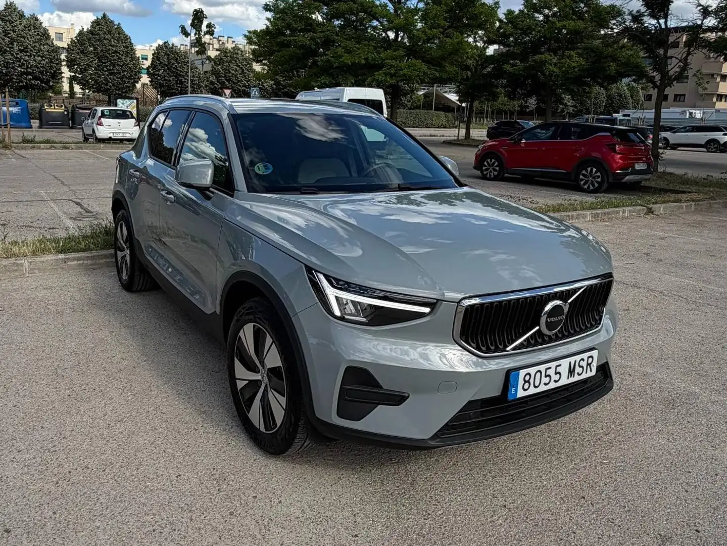 Volvo XC40 XC40 B3 Core Aut. Core Gris - 1