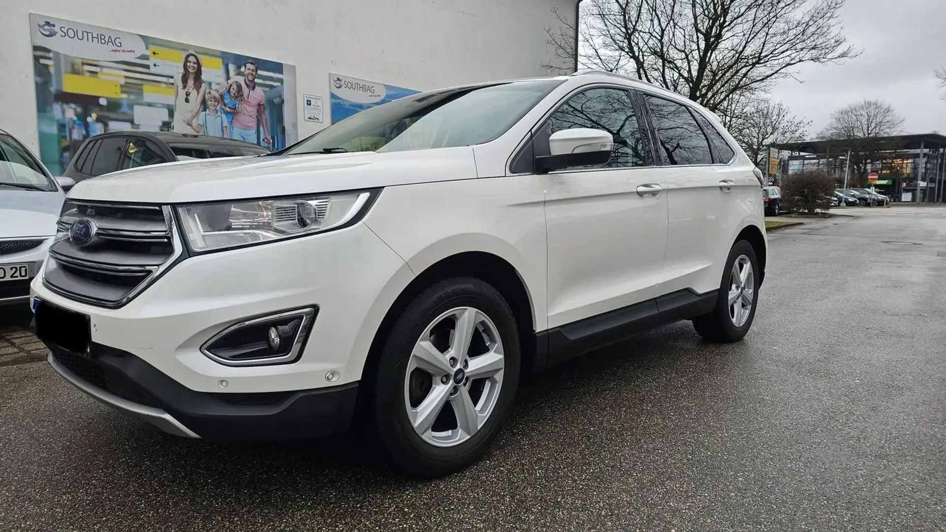 Ford Edge Titanium 4x4*VOLL*KLIMA*AUTO*NAVI*AHK* Weiß - 2