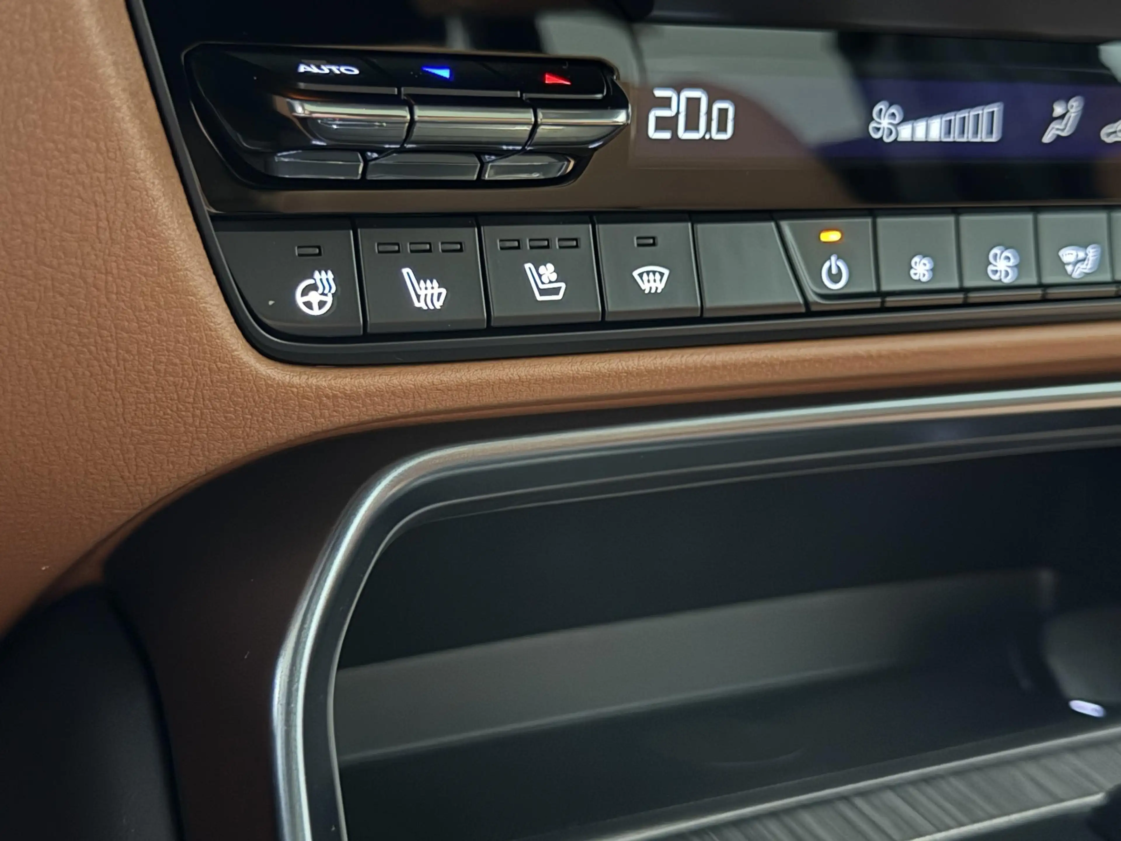 Mazda CX-60 2.5 e-SkyActiv PHEV Homura Plus | PANO | BOSE | 20 — photo 15