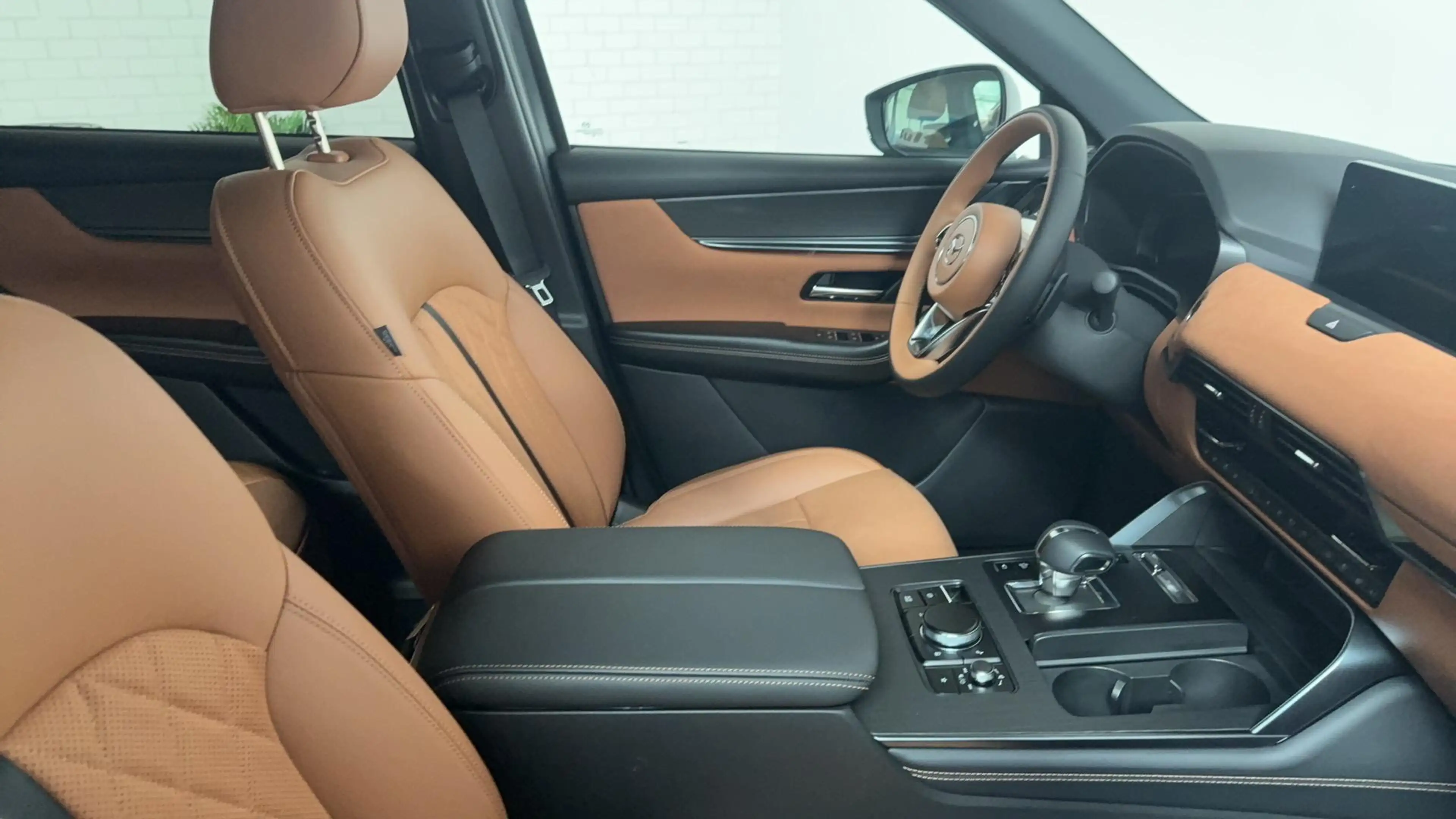 Mazda CX-60 2.5 e-SkyActiv PHEV Homura Plus | PANO | BOSE | 20 — photo 35