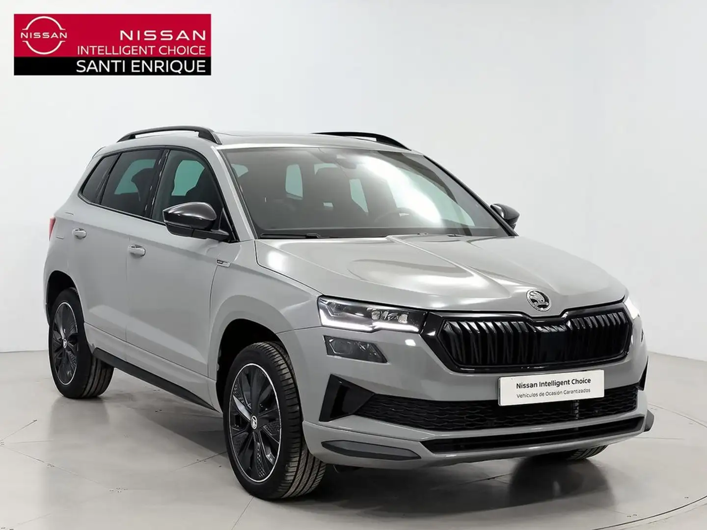 Skoda Karoq 1.5 TSI Sportline ACT DSG 110KW Gris - 1
