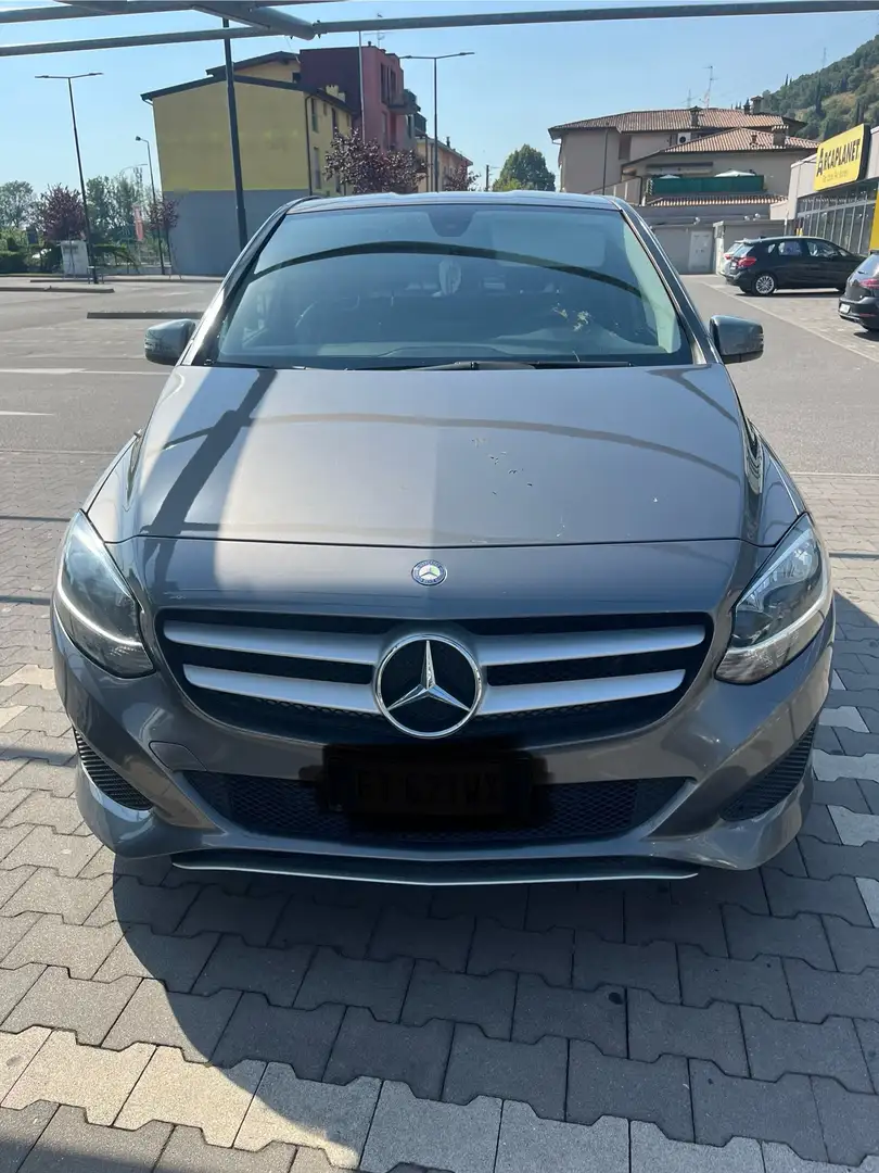 Mercedes-Benz B 160 B 160 d (cdi) Executive FL E6 Szürke - 1