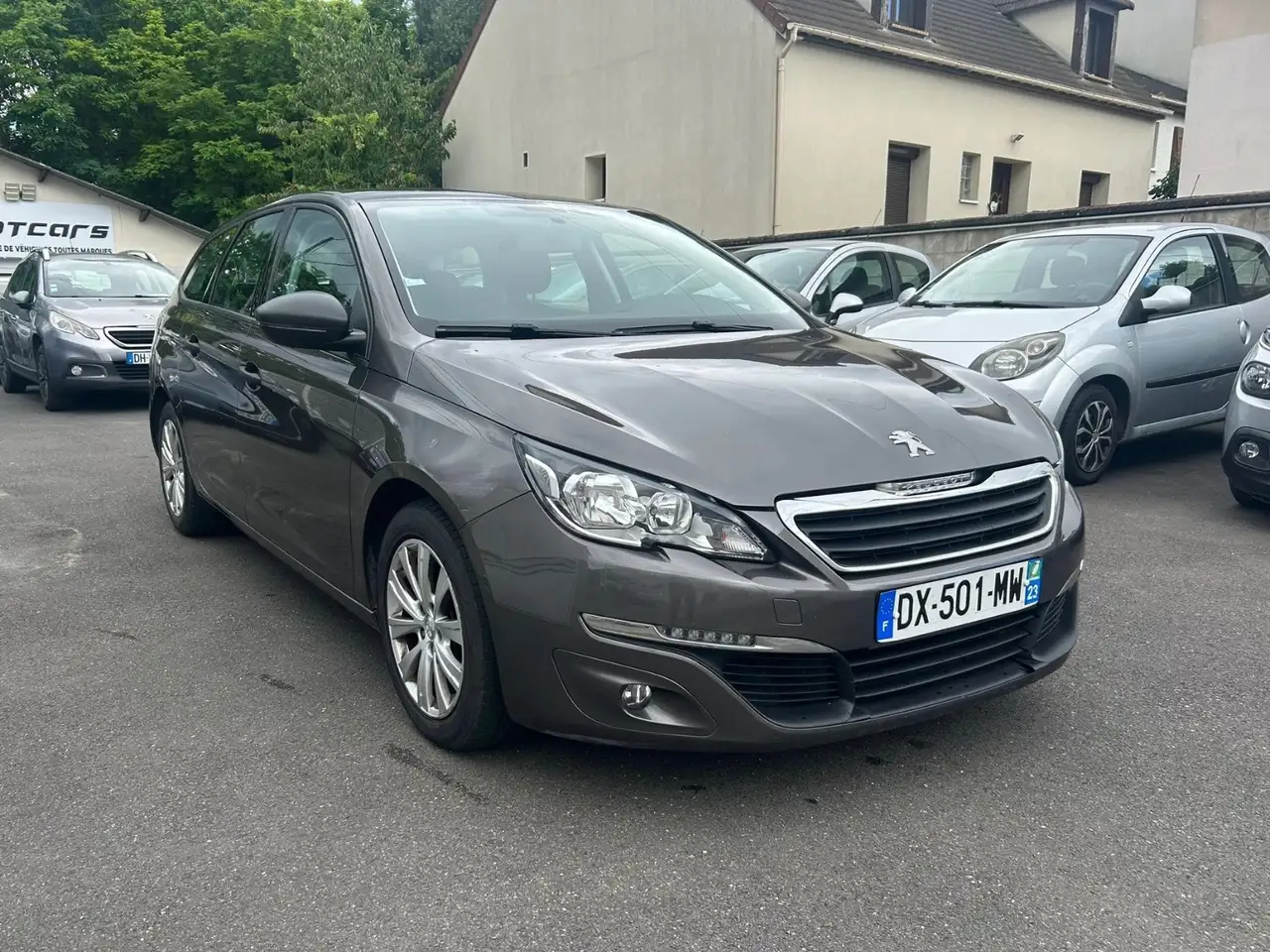 Peugeot 308 308 SW — photo 2