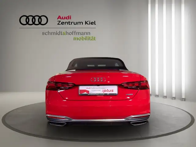Audi A5 Cabriolet view 5