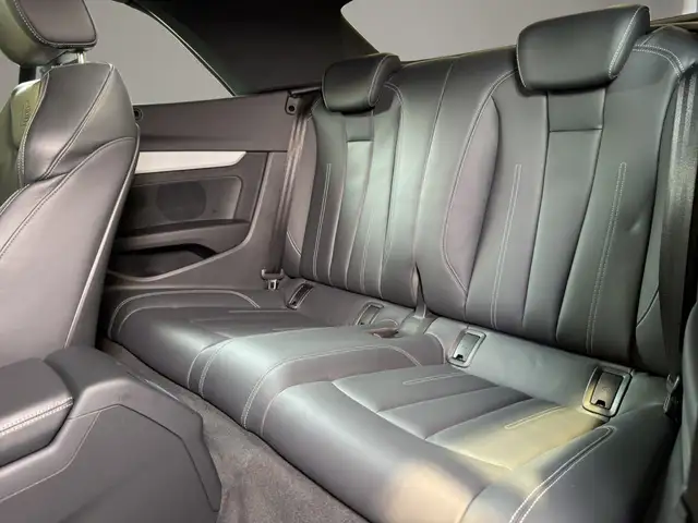 Audi A5 Cabriolet view 13