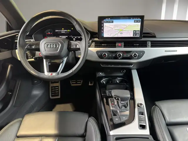 Audi A5 Cabriolet view 14