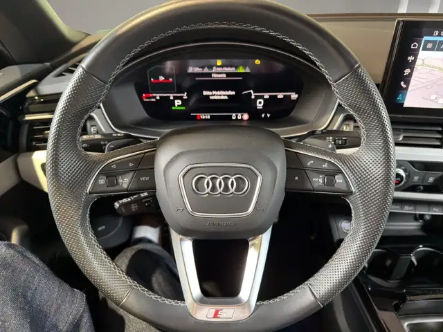 Audi A5 Cabriolet view 10