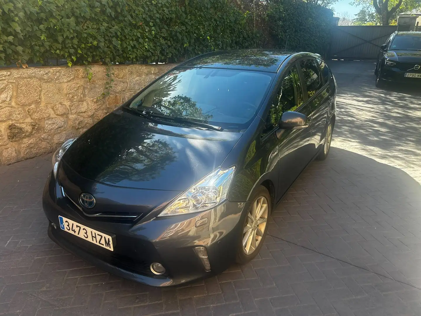 Toyota Prius+ Executive (Full Equiped) Plateado - 1