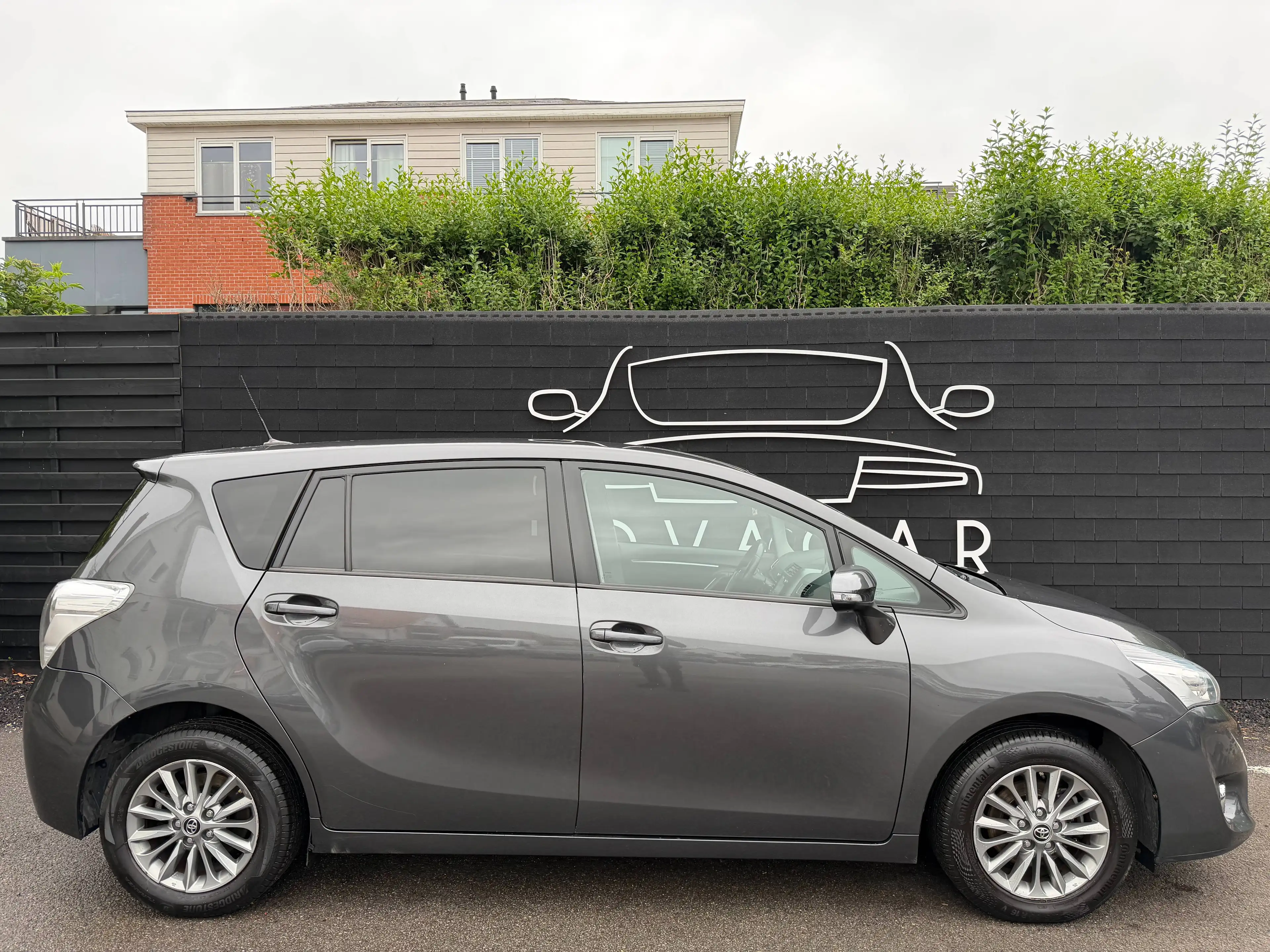 Toyota Verso 1.8i+7 PLACES+NAVI+CAMERA+FULL CARNET+JANTES+EURO 6B — photo 9