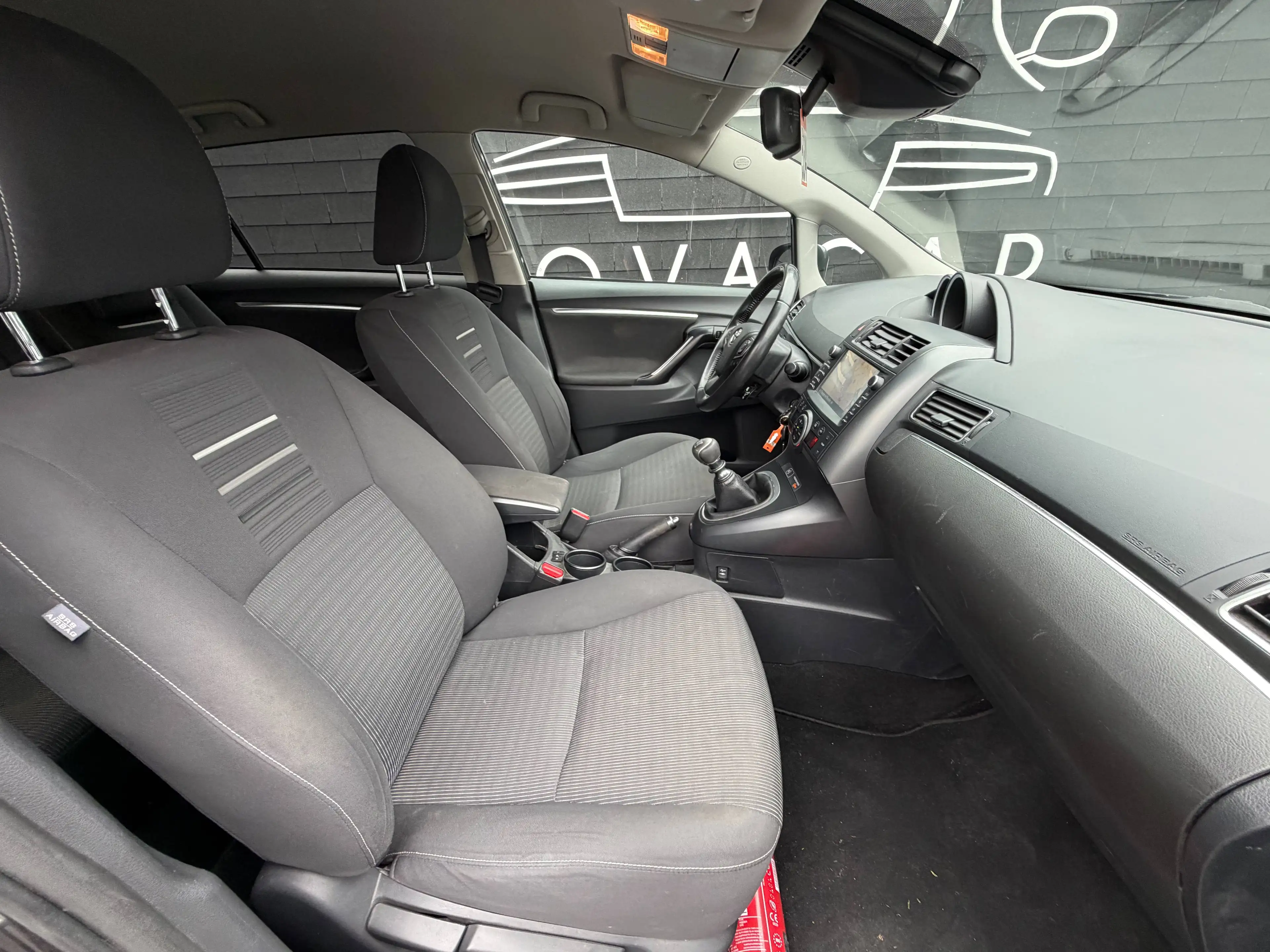 Toyota Verso 1.8i+7 PLACES+NAVI+CAMERA+FULL CARNET+JANTES+EURO 6B — photo 12