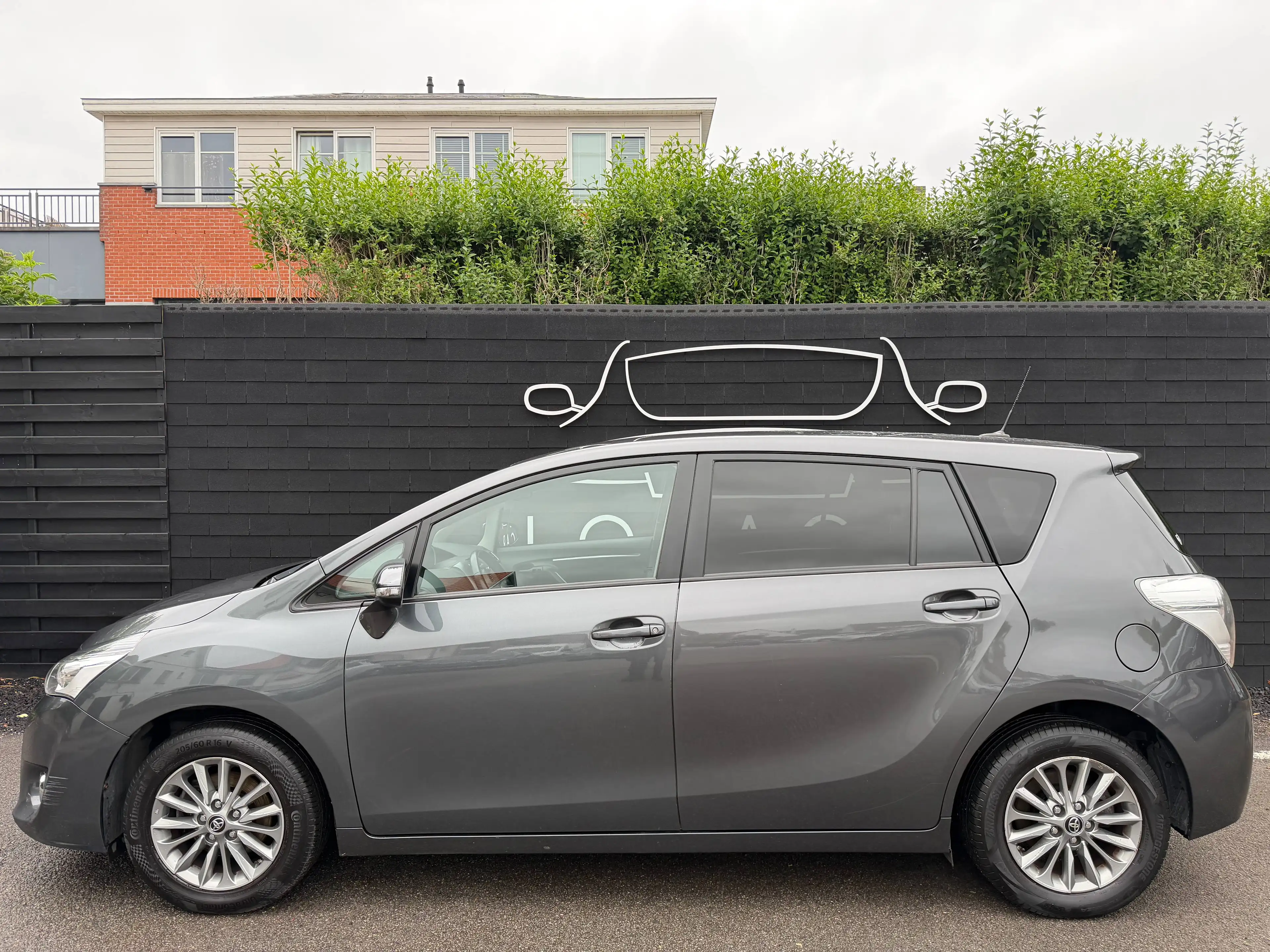 Toyota Verso 1.8i+7 PLACES+NAVI+CAMERA+FULL CARNET+JANTES+EURO 6B — photo 3