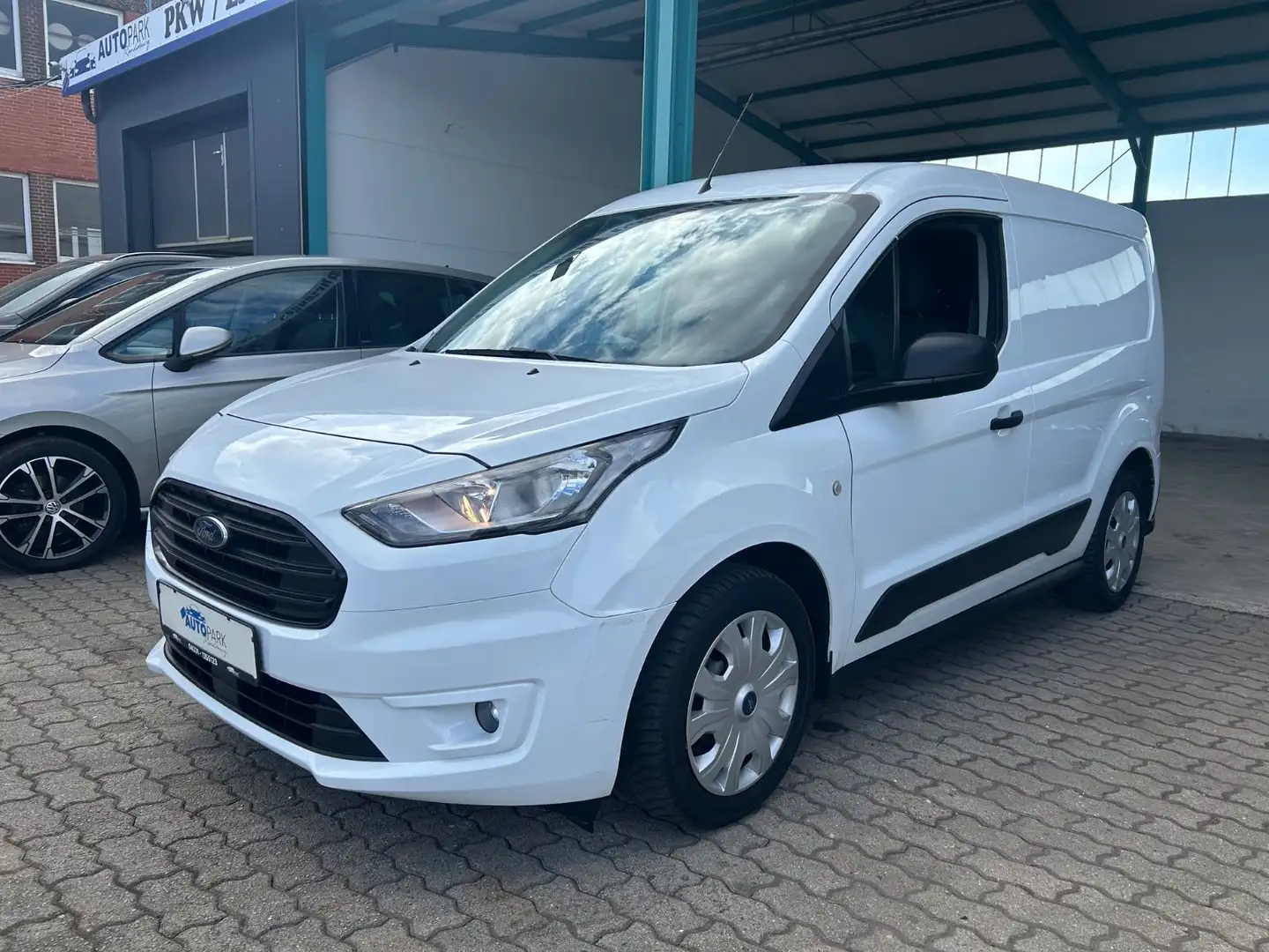 Ford Transit Connect Kasten Trend Blanc - 1
