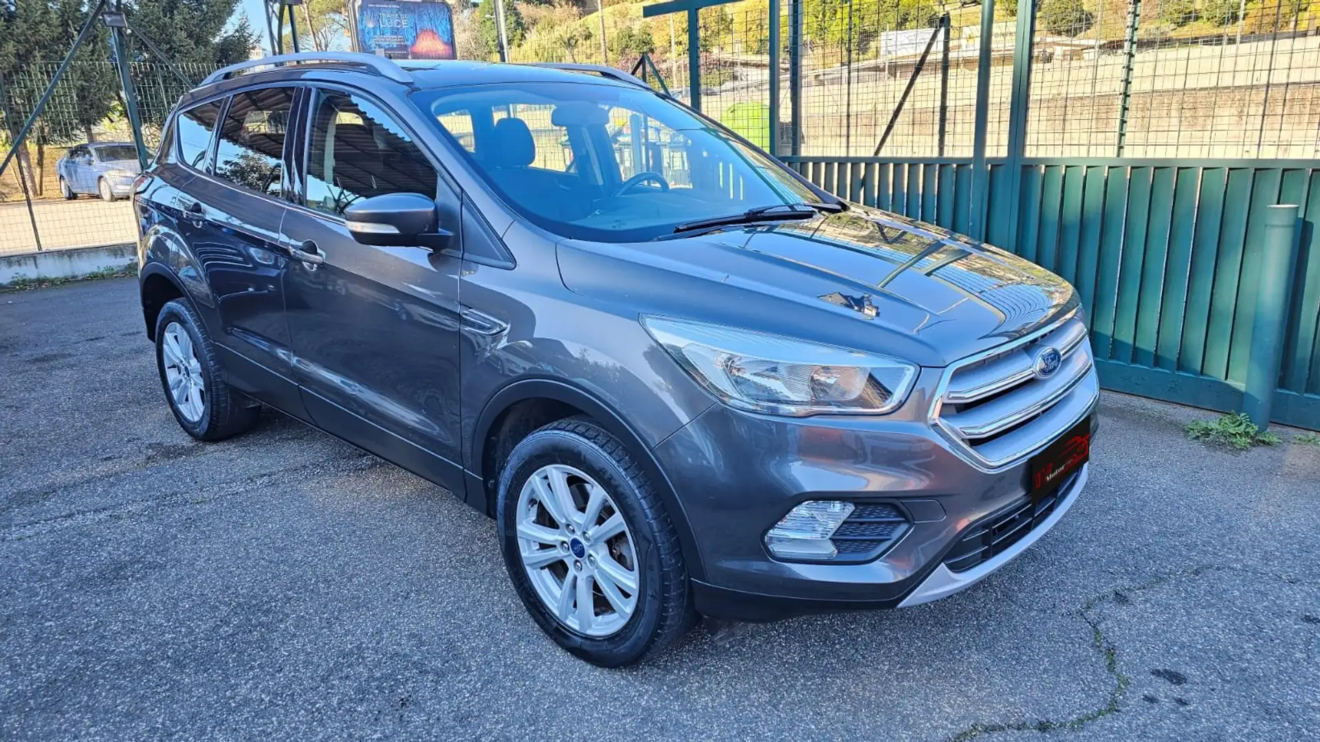 Ford Kuga Kuga 1.5 tdci Titanium s Gris - 1