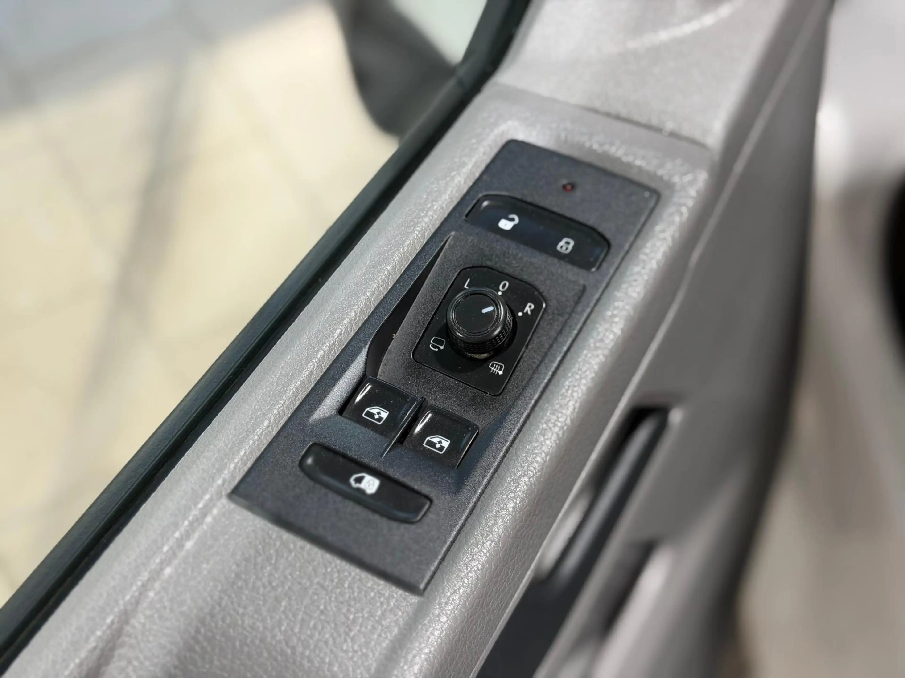 Volkswagen T6.1 Transporter ,4Motion,lang,Navi,Standh,AHK — photo 15