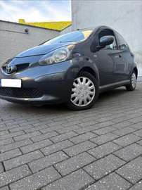 1.0i VVT-i