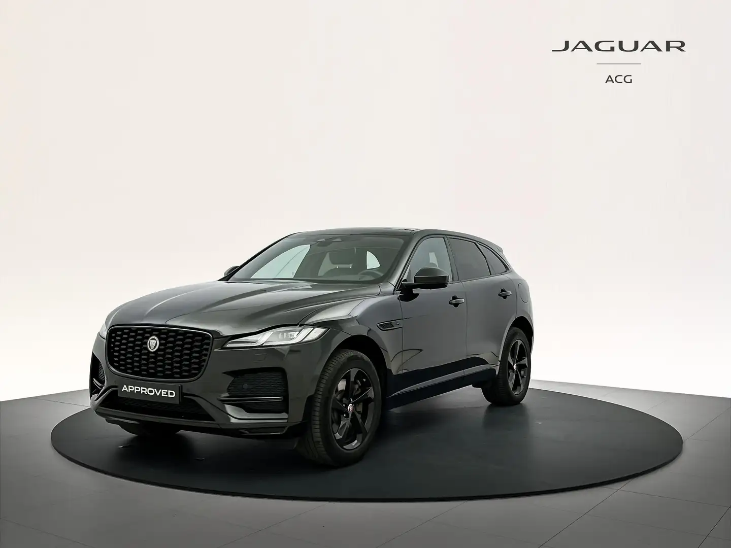Jaguar F-Pace P400e S AWD Auto. Zwart - 1