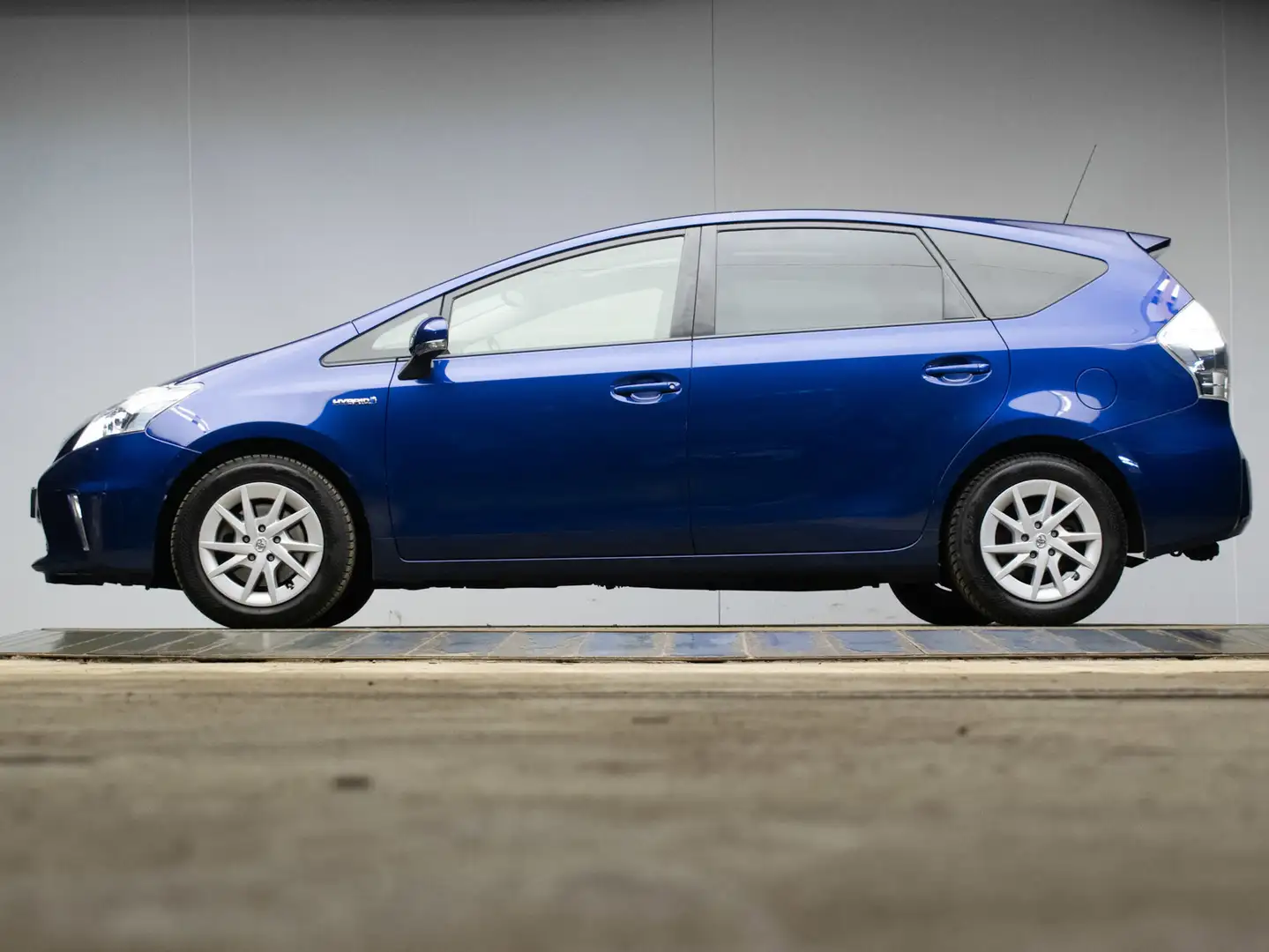 Toyota Prius+ Prius Wagon 1.8 Dynamic Business 96g Sport 7P (PAN Azul - 1