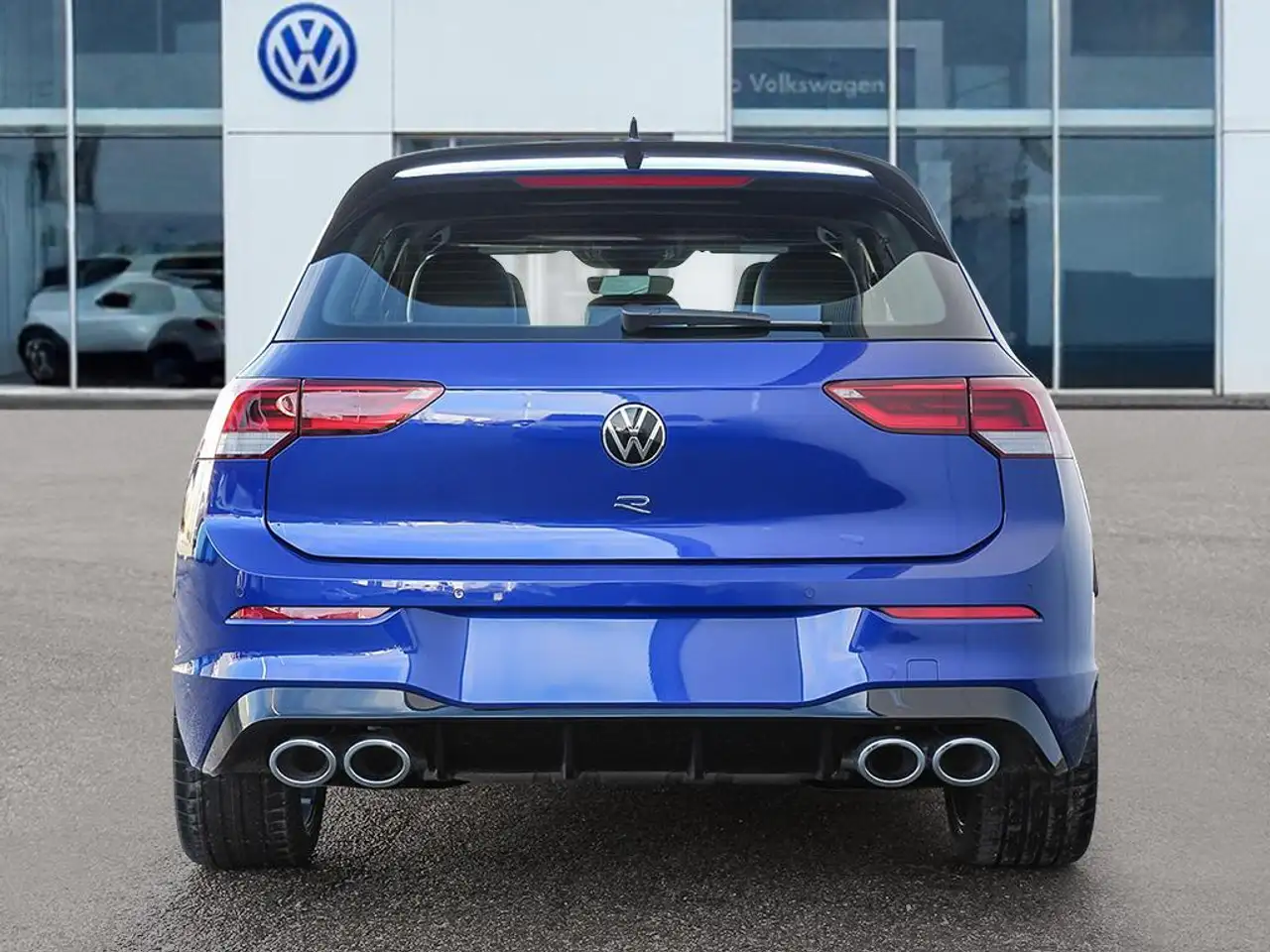 Volkswagen Golf R photo Volkswagen Golf R