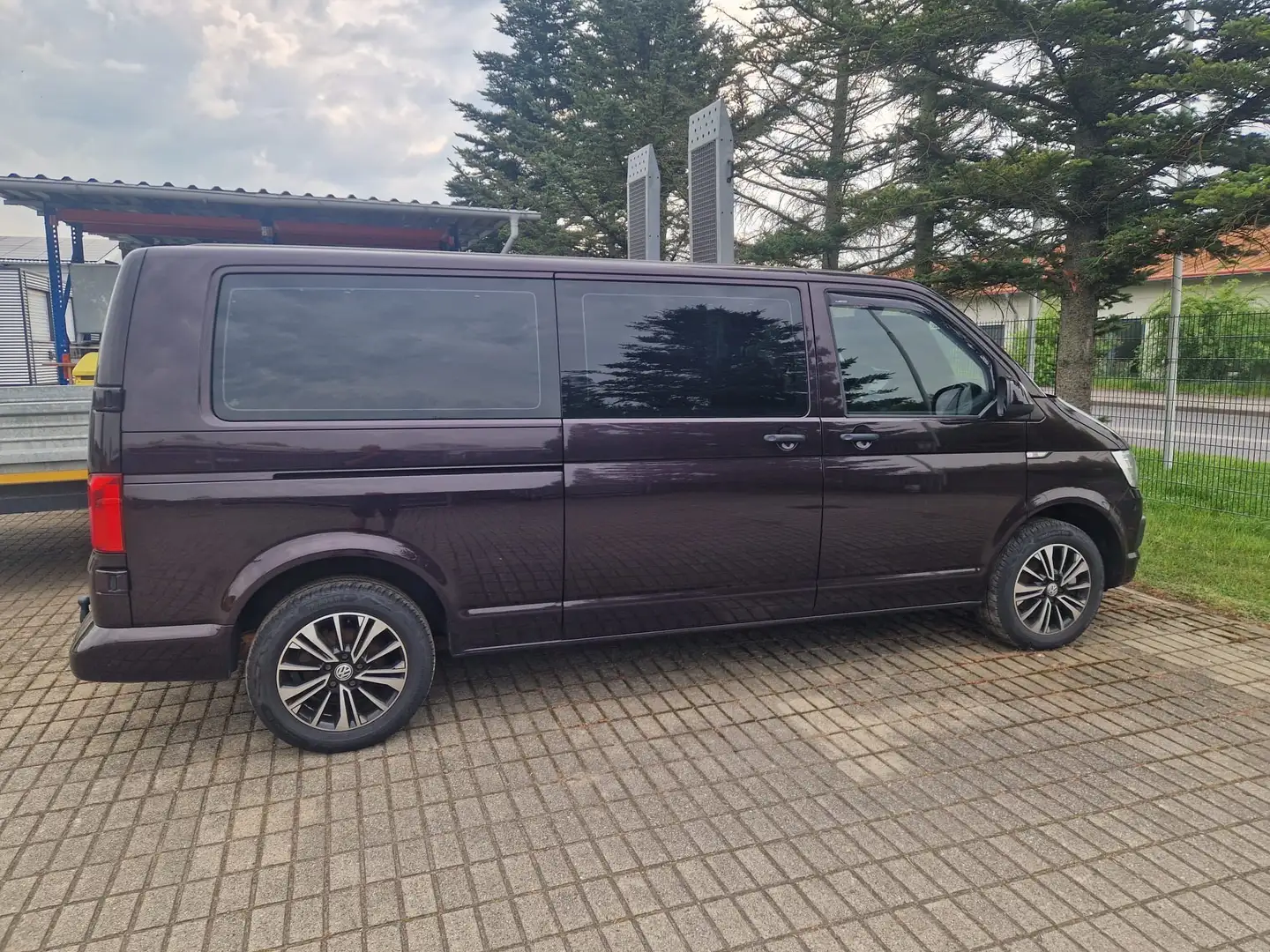 Volkswagen T6 Caravelle DSG Lang 4MOTION Highline 1.Hd Top Zustand - 1