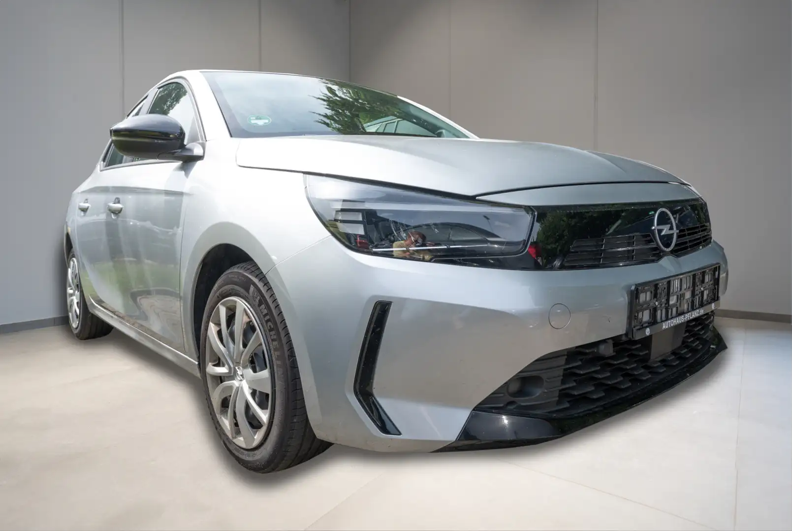 Opel Corsa F Basis 1.2 75 PS Gris - 2