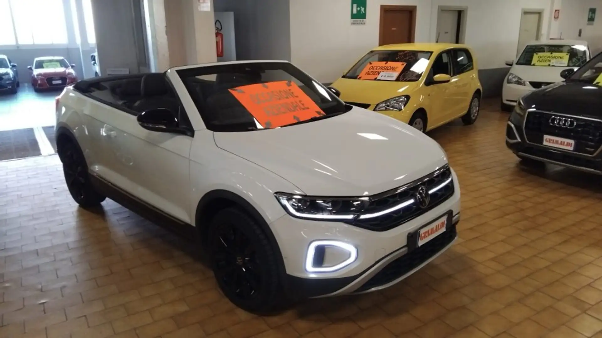 Volkswagen T-Roc Cabriolet 1.0 TSI Style MATRIX VIDEO Grigio - 1