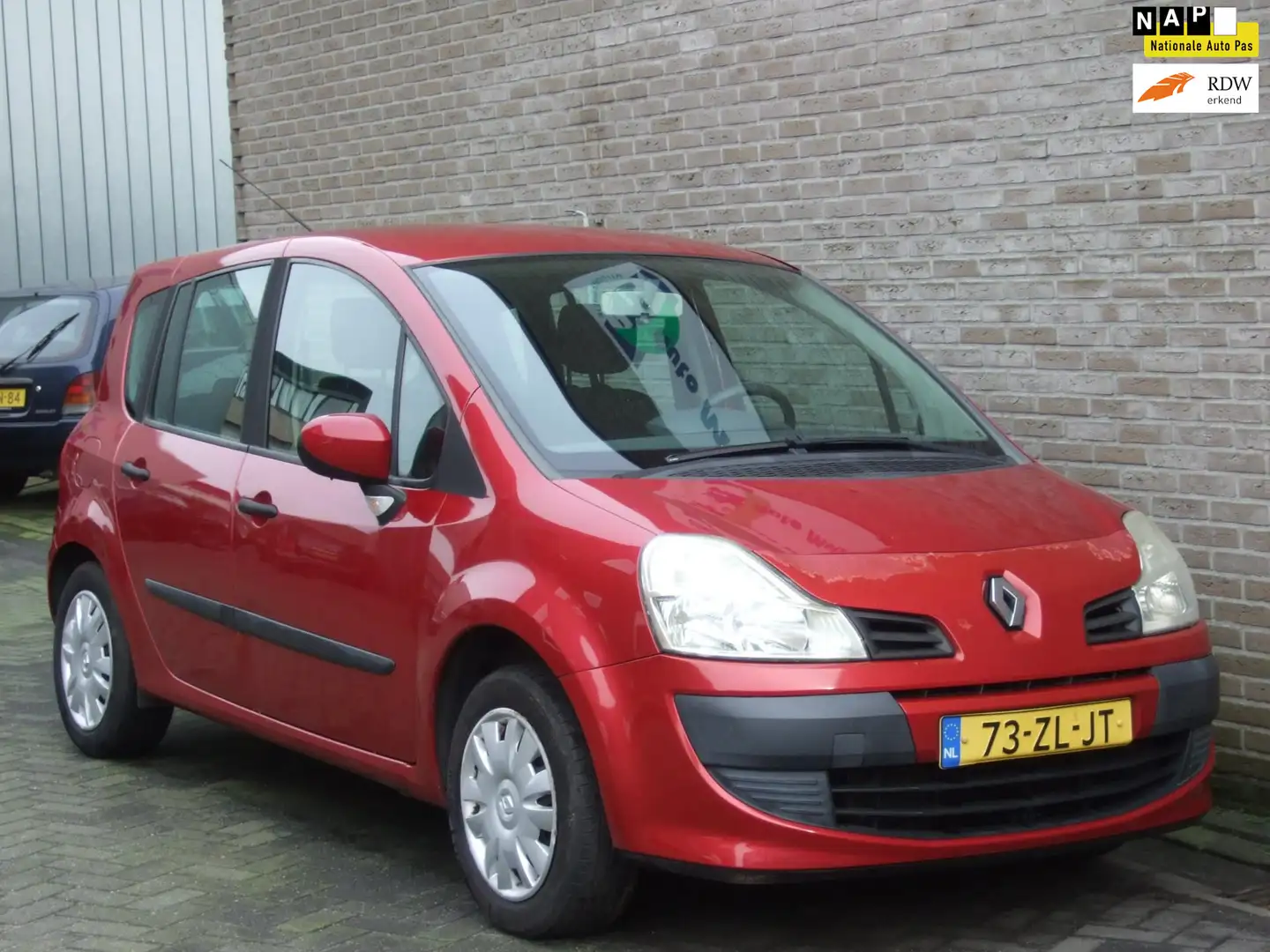 Renault Grand Modus 1.2 TCE Expression - 3e eig! - Airco - Trekhaak - Red - 1