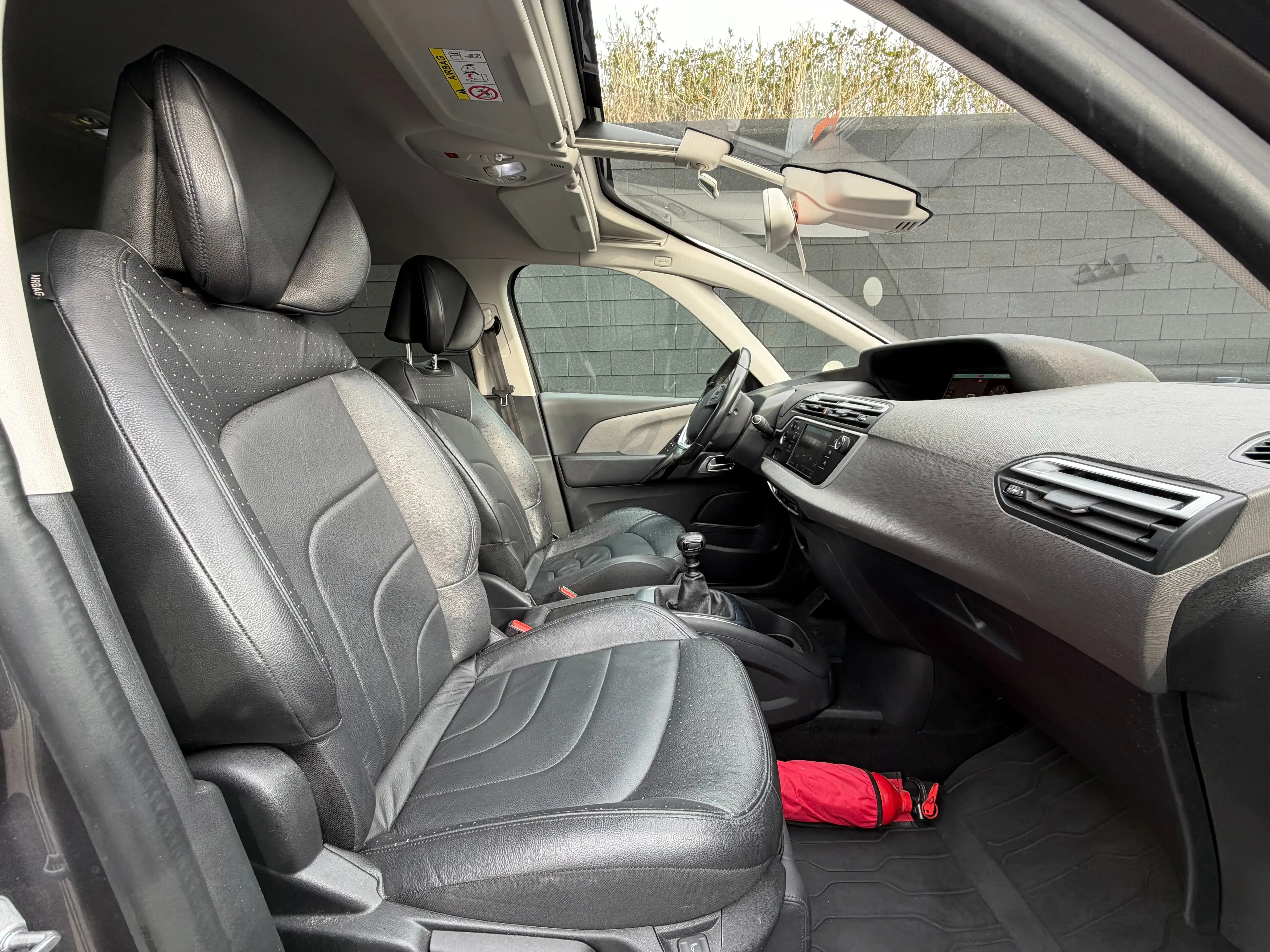 Citroen Grand C4 SpaceTourer 1.5 BlueHDi+7 PLCS+AIRCO+ECRAN+CUIR+SIEGES MASSANT — photo 11