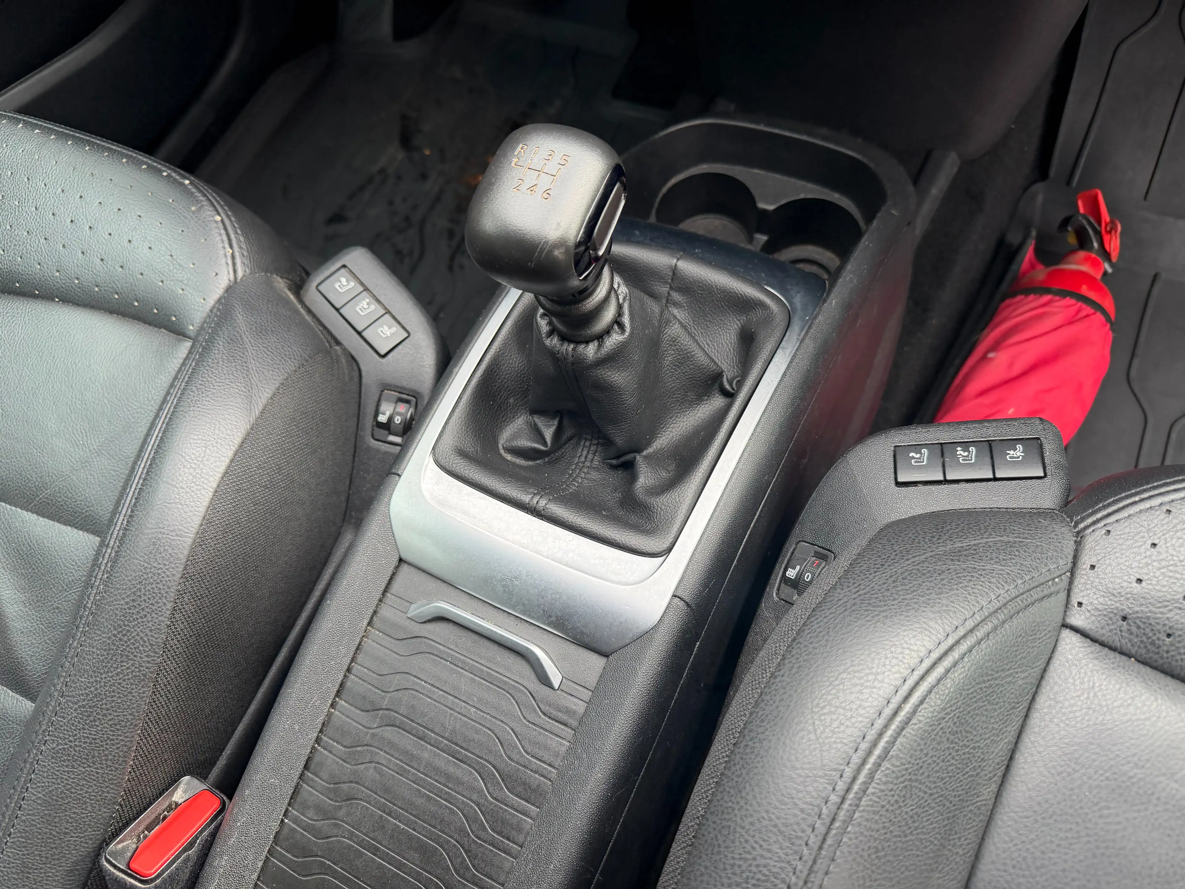 Citroen Grand C4 SpaceTourer 1.5 BlueHDi+7 PLCS+AIRCO+ECRAN+CUIR+SIEGES MASSANT — photo 13